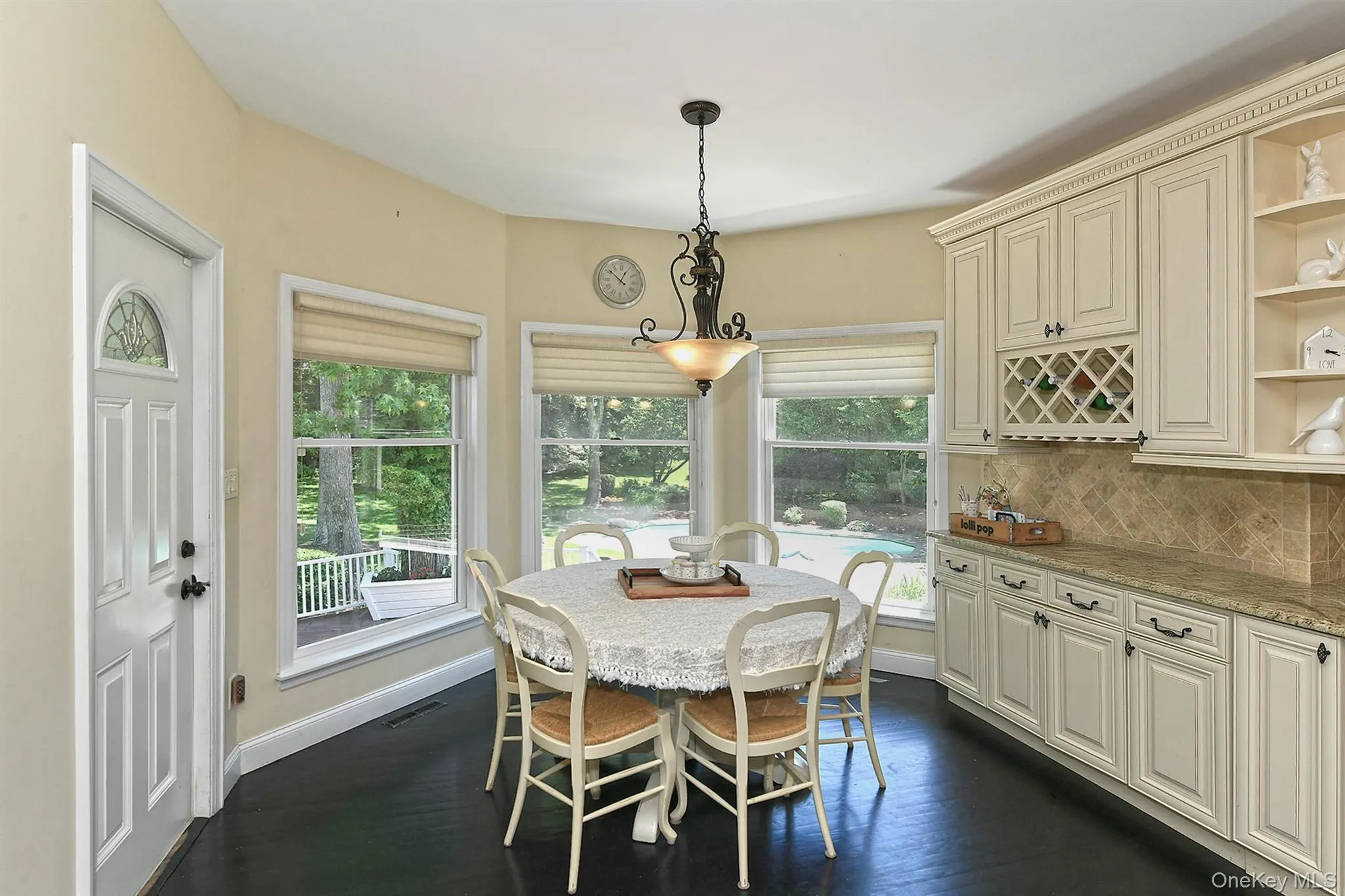 4 Hampton Court, Huntington, NY, 4 Bedrooms Bedrooms, 10 Rooms Rooms,4 BathroomsBathrooms,Residential,For Rent,Hampton,0,1011169 4 Hampton Court, Huntington, NY, 4 Bedrooms Bedrooms, 10 Rooms Rooms,4 BathroomsBathrooms,Residential,For Rent,Hampton,0,1011169