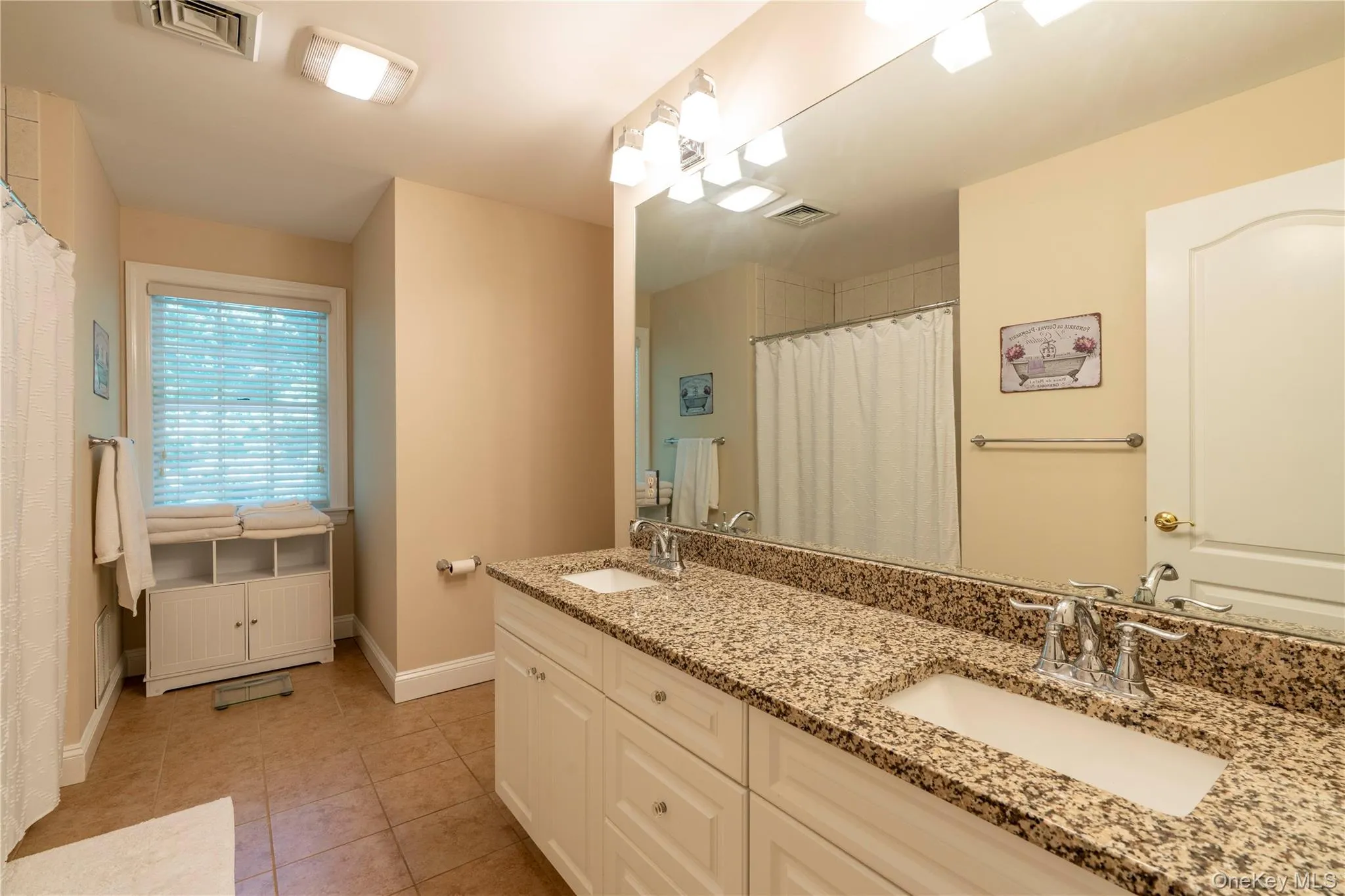 7 Duhamel Drive, East Fishkill, NY, 4 Bedrooms Bedrooms, 10 Rooms Rooms,3 BathroomsBathrooms,Residential,For Rent,Duhamel,0,1011172 7 Duhamel Drive, East Fishkill, NY, 4 Bedrooms Bedrooms, 10 Rooms Rooms,3 BathroomsBathrooms,Residential,For Rent,Duhamel,0,1011172