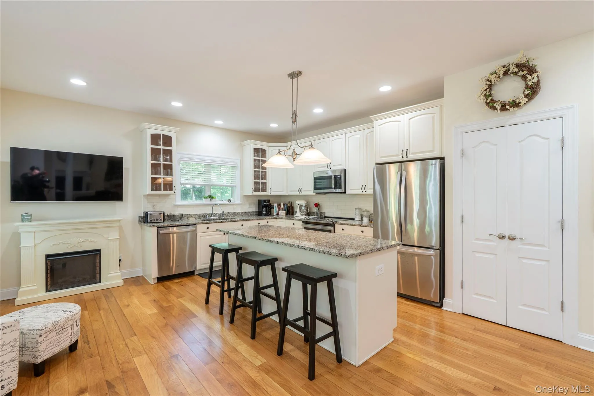 7 Duhamel Drive, East Fishkill, NY, 4 Bedrooms Bedrooms, 10 Rooms Rooms,3 BathroomsBathrooms,Residential,For Rent,Duhamel,0,1011172 7 Duhamel Drive, East Fishkill, NY, 4 Bedrooms Bedrooms, 10 Rooms Rooms,3 BathroomsBathrooms,Residential,For Rent,Duhamel,0,1011172