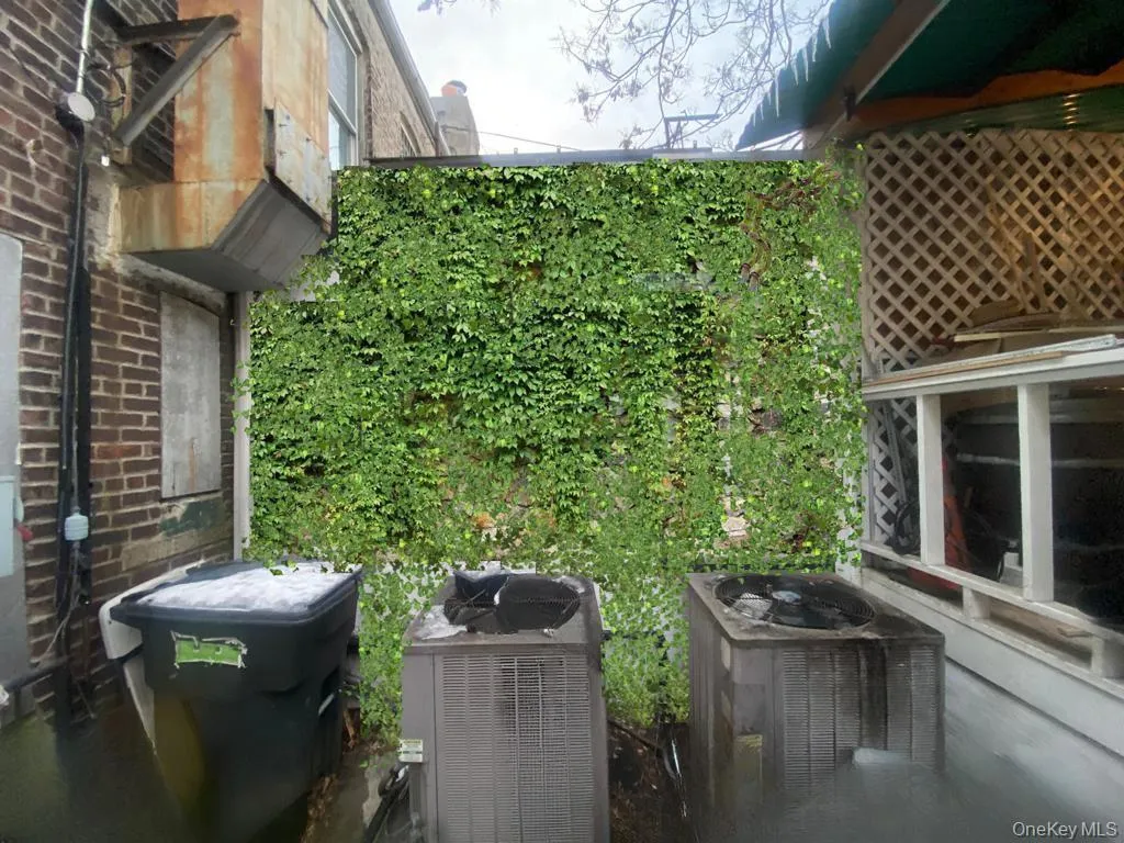 93-13 Roosevelt Avenue, New York, NY, ,Commercial Lease,For Rent,Roosevelt,0,1011179 93-13 Roosevelt Avenue, New York, NY, ,Commercial Lease,For Rent,Roosevelt,0,1011179