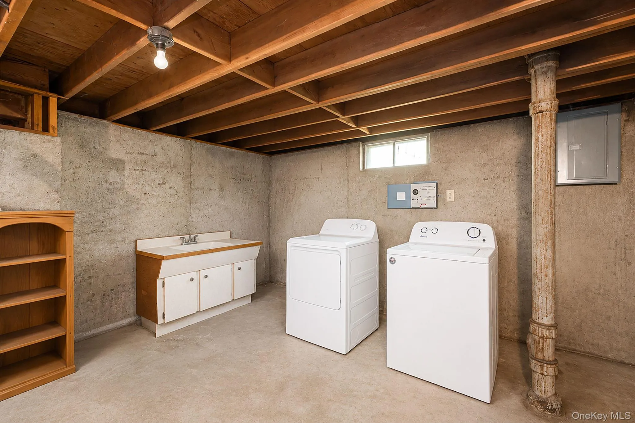 3 Cedar Crest Drive, Huntington, NY, 3 Bedrooms Bedrooms, 6 Rooms Rooms,1 BathroomBathrooms,Residential,For Rent,Cedar Crest,0,1011181 3 Cedar Crest Drive, Huntington, NY, 3 Bedrooms Bedrooms, 6 Rooms Rooms,1 BathroomBathrooms,Residential,For Rent,Cedar Crest,0,1011181