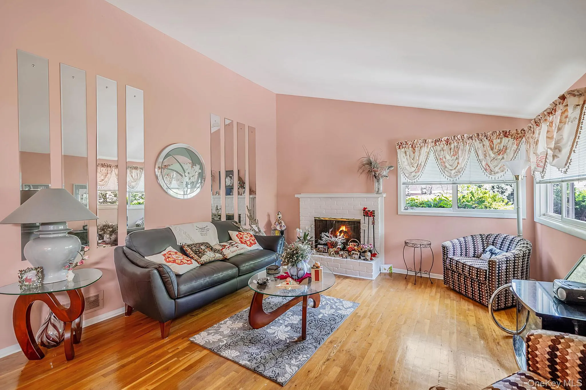 3 Cedar Crest Drive, Huntington, NY, 3 Bedrooms Bedrooms, 6 Rooms Rooms,1 BathroomBathrooms,Residential,For Rent,Cedar Crest,0,1011181 3 Cedar Crest Drive, Huntington, NY, 3 Bedrooms Bedrooms, 6 Rooms Rooms,1 BathroomBathrooms,Residential,For Rent,Cedar Crest,0,1011181