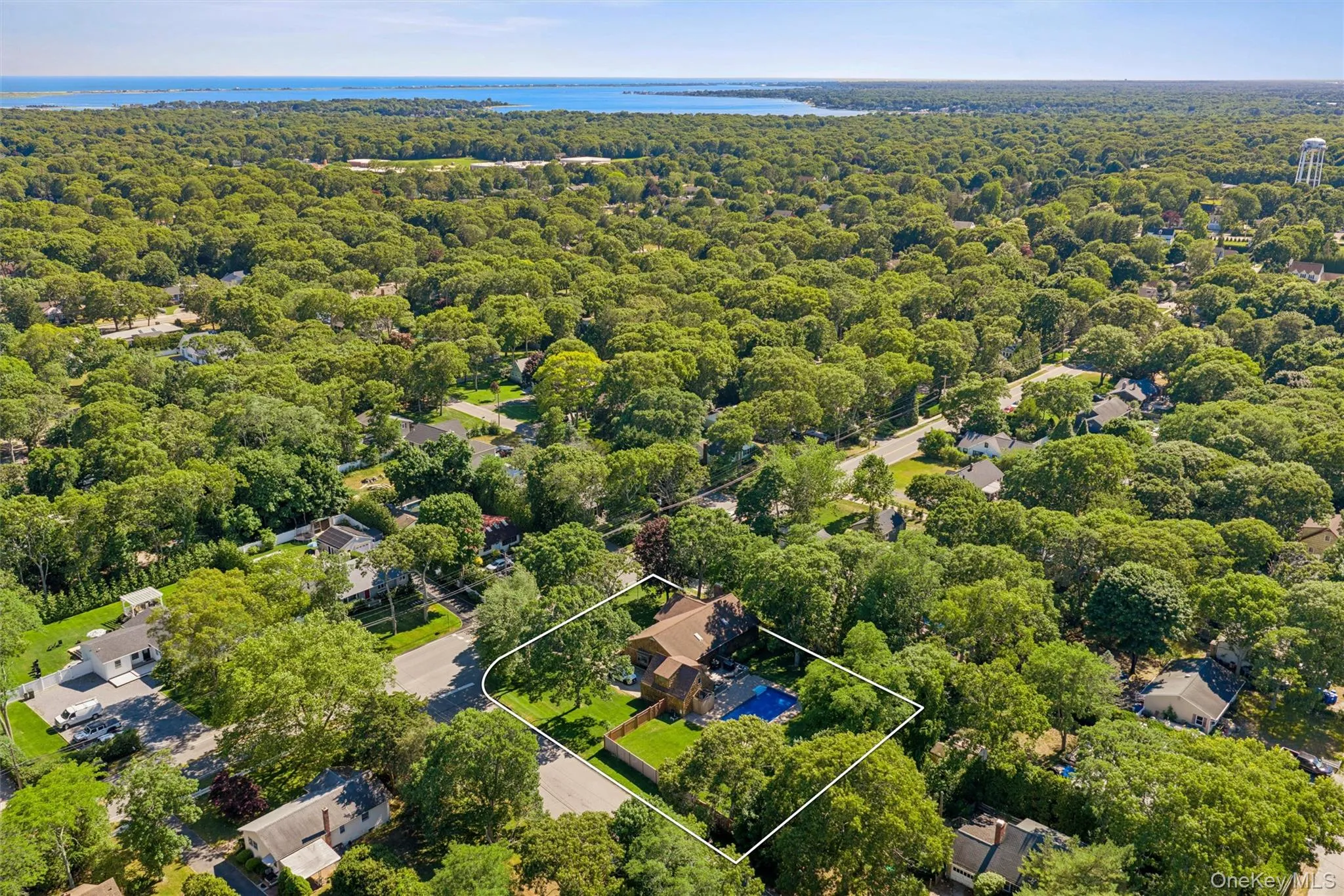 37 Fanning Avenue, Southampton, NY, 3 Bedrooms Bedrooms, 6 Rooms Rooms,2 BathroomsBathrooms,Residential,For Rent,Fanning,0,KEY1011183 37 Fanning Avenue, Southampton, NY, 3 Bedrooms Bedrooms, 6 Rooms Rooms,2 BathroomsBathrooms,Residential,For Rent,Fanning,0,KEY1011183