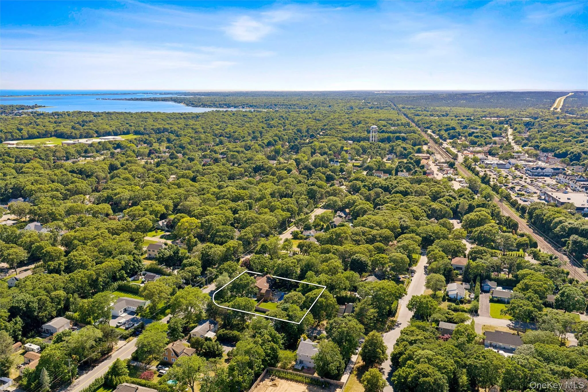 37 Fanning Avenue, Southampton, NY, 3 Bedrooms Bedrooms, 6 Rooms Rooms,2 BathroomsBathrooms,Residential,For Rent,Fanning,0,KEY1011183 37 Fanning Avenue, Southampton, NY, 3 Bedrooms Bedrooms, 6 Rooms Rooms,2 BathroomsBathrooms,Residential,For Rent,Fanning,0,KEY1011183