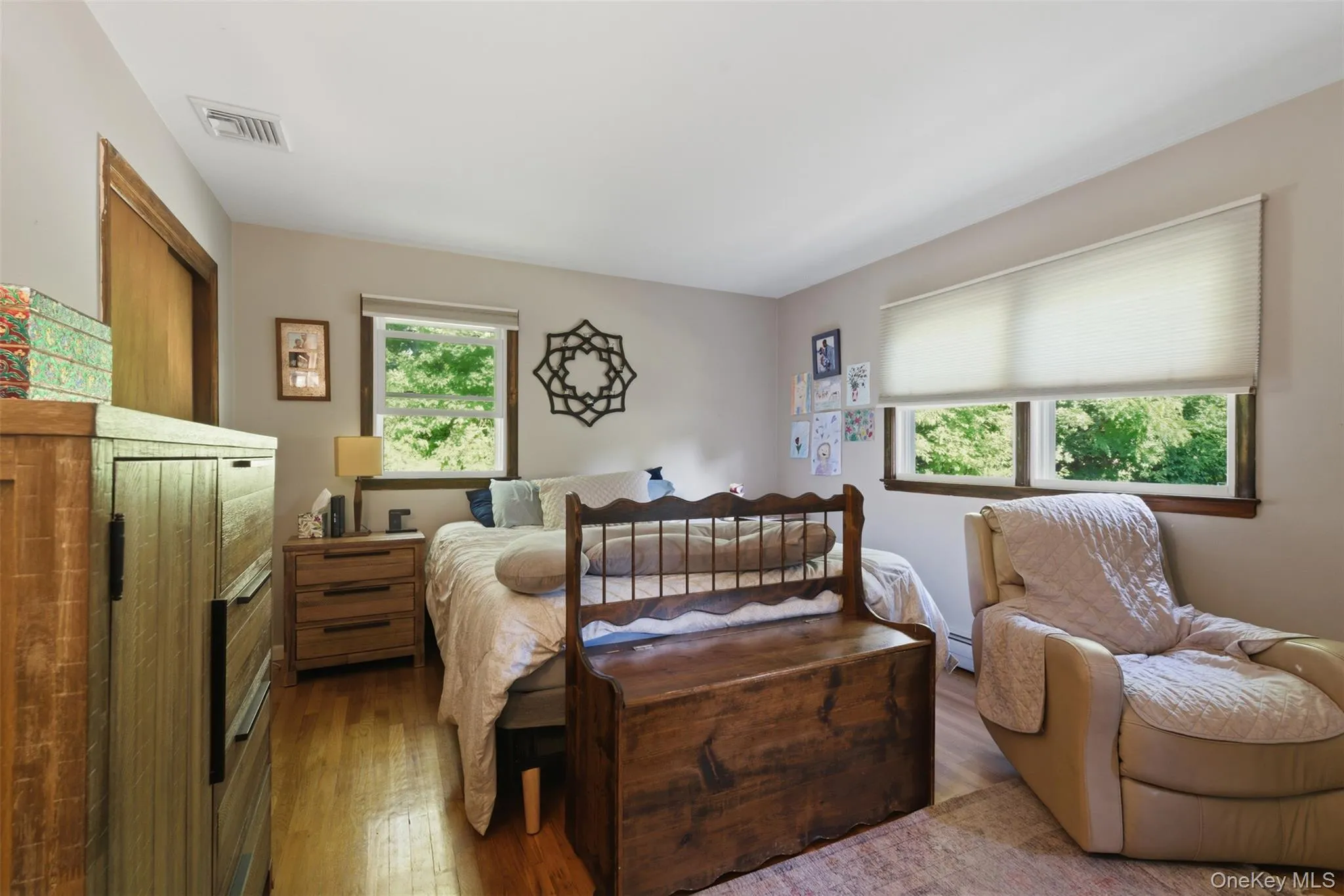 55 Carolina Drive, Clarkstown, NY, 4 Bedrooms Bedrooms, 8 Rooms Rooms,1 BathroomBathrooms,Residential,For Rent,Carolina,0,1011191 55 Carolina Drive, Clarkstown, NY, 4 Bedrooms Bedrooms, 8 Rooms Rooms,1 BathroomBathrooms,Residential,For Rent,Carolina,0,1011191