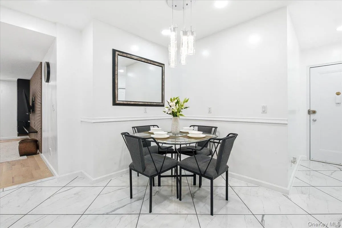 72-11 110th Street, New York, NY, 2 Bedrooms Bedrooms, 6 Rooms Rooms,2 BathroomsBathrooms,Residential,For Rent,110th,0,1011197 72-11 110th Street, New York, NY, 2 Bedrooms Bedrooms, 6 Rooms Rooms,2 BathroomsBathrooms,Residential,For Rent,110th,0,1011197