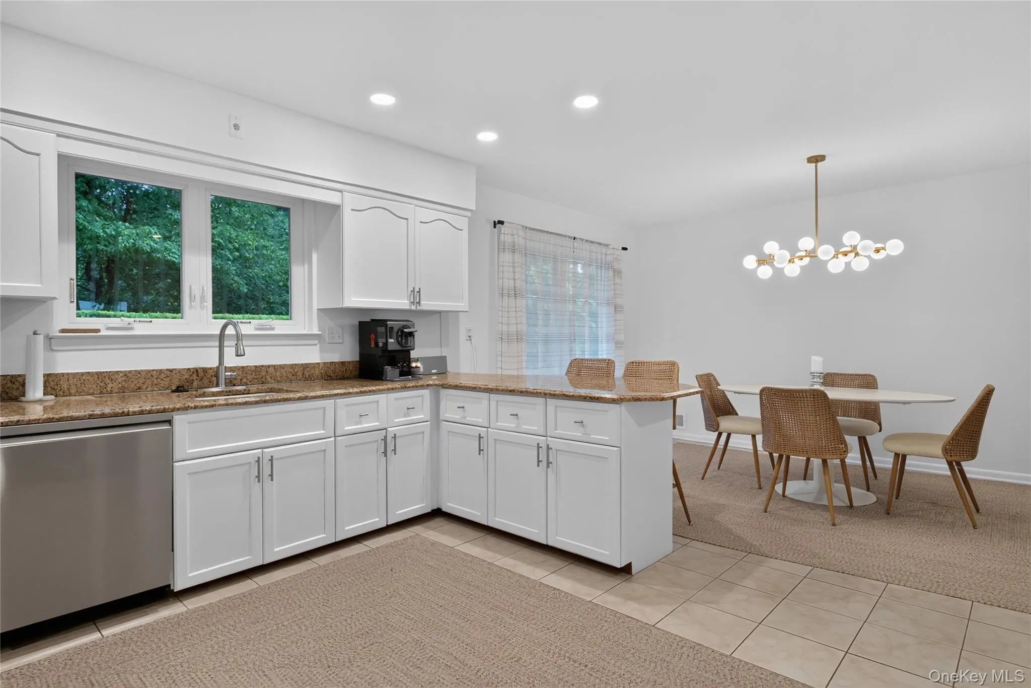 1341 Pelhamdale Avenue, Pelham, NY, 4 Bedrooms Bedrooms, 8 Rooms Rooms,3 BathroomsBathrooms,Residential Lease,For Rent,Pelhamdale,0,1011198 1341 Pelhamdale Avenue, Pelham, NY, 4 Bedrooms Bedrooms, 8 Rooms Rooms,3 BathroomsBathrooms,Residential Lease,For Rent,Pelhamdale,0,1011198