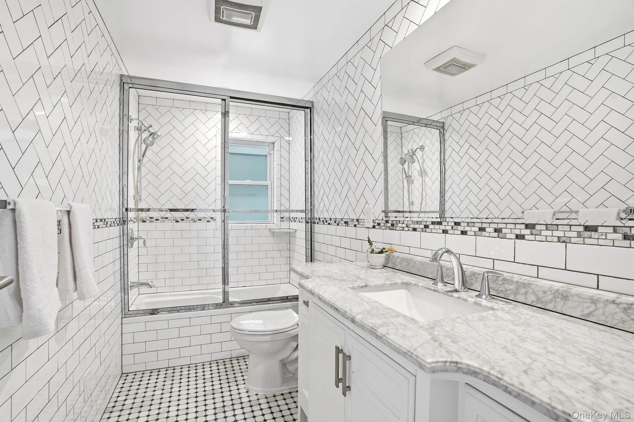 12 Hearthstone Circle, Greenburgh, NY, 4 Bedrooms Bedrooms, 13 Rooms Rooms,4 BathroomsBathrooms,Residential,For Rent,Hearthstone,0,1011199 12 Hearthstone Circle, Greenburgh, NY, 4 Bedrooms Bedrooms, 13 Rooms Rooms,4 BathroomsBathrooms,Residential,For Rent,Hearthstone,0,1011199