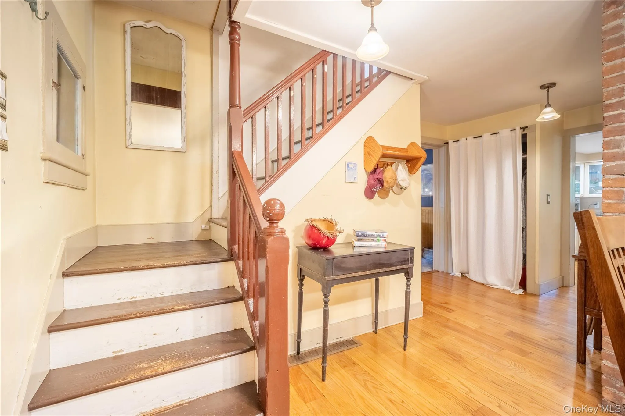 138 Ohioville Road, New Paltz, NY, 3 Bedrooms Bedrooms, 5 Rooms Rooms,1 BathroomBathrooms,Residential,For Rent,Ohioville,0,1011202 138 Ohioville Road, New Paltz, NY, 3 Bedrooms Bedrooms, 5 Rooms Rooms,1 BathroomBathrooms,Residential,For Rent,Ohioville,0,1011202