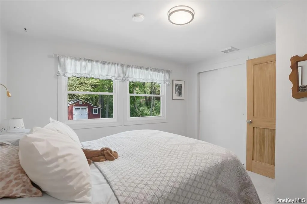 210 Libertyville Road, New Paltz, NY, 3 Bedrooms Bedrooms, 8 Rooms Rooms,2 BathroomsBathrooms,Residential,For Rent,Libertyville,0,1011205 210 Libertyville Road, New Paltz, NY, 3 Bedrooms Bedrooms, 8 Rooms Rooms,2 BathroomsBathrooms,Residential,For Rent,Libertyville,0,1011205