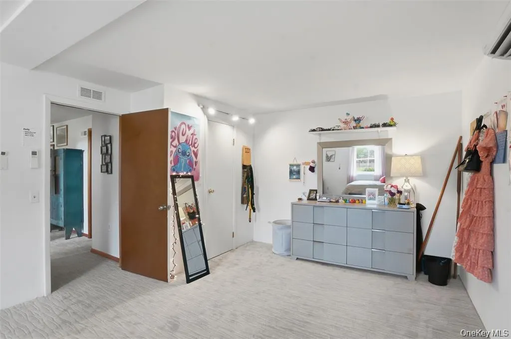 210 Libertyville Road, New Paltz, NY, 3 Bedrooms Bedrooms, 8 Rooms Rooms,2 BathroomsBathrooms,Residential,For Rent,Libertyville,0,1011205 210 Libertyville Road, New Paltz, NY, 3 Bedrooms Bedrooms, 8 Rooms Rooms,2 BathroomsBathrooms,Residential,For Rent,Libertyville,0,1011205
