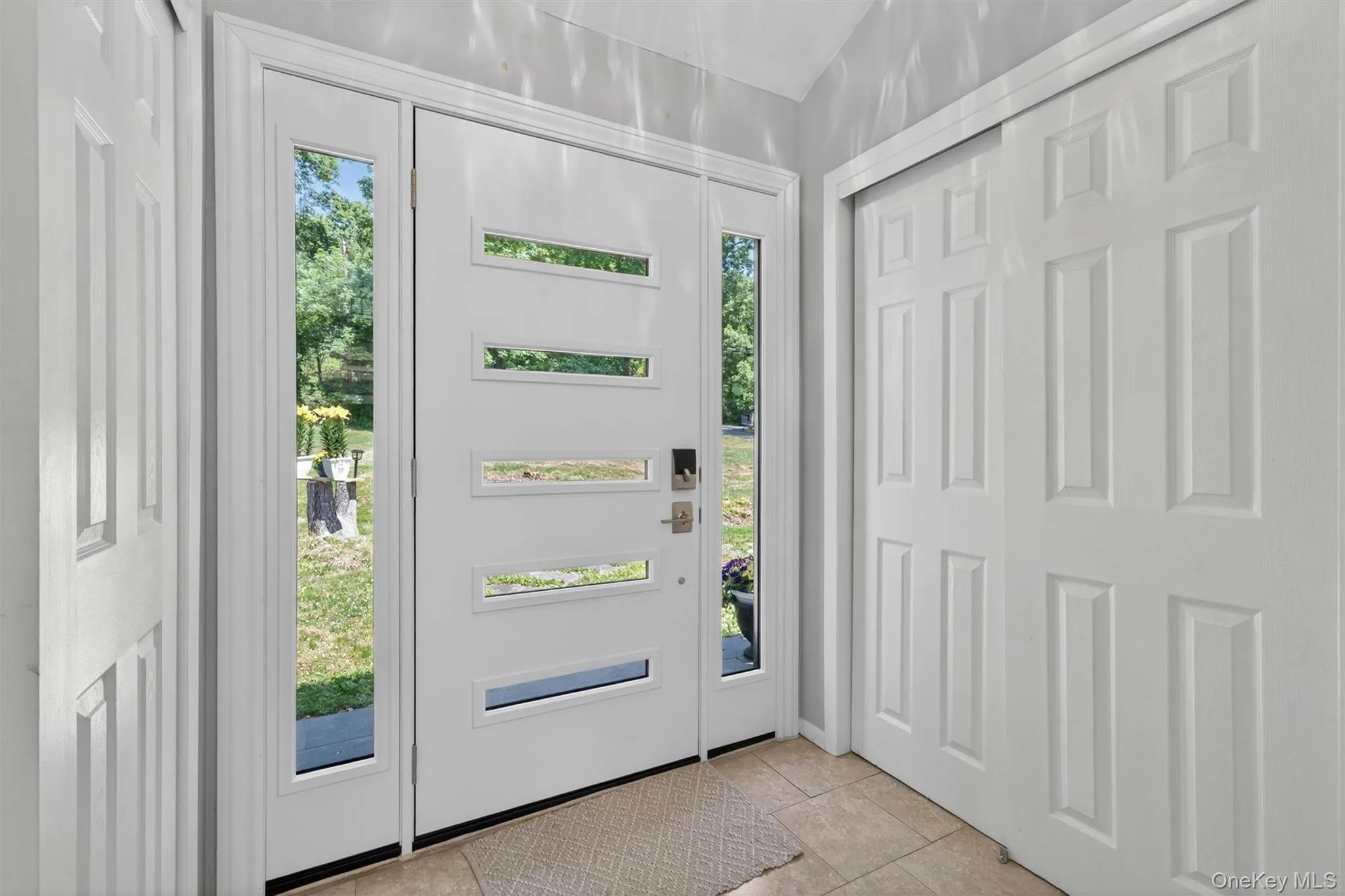 194 Mountain Road, Clarkstown, NY, 4 Bedrooms Bedrooms, 14 Rooms Rooms,3 BathroomsBathrooms,Residential,For Rent,Mountain,0,KEY1011208 194 Mountain Road, Clarkstown, NY, 4 Bedrooms Bedrooms, 14 Rooms Rooms,3 BathroomsBathrooms,Residential,For Rent,Mountain,0,KEY1011208