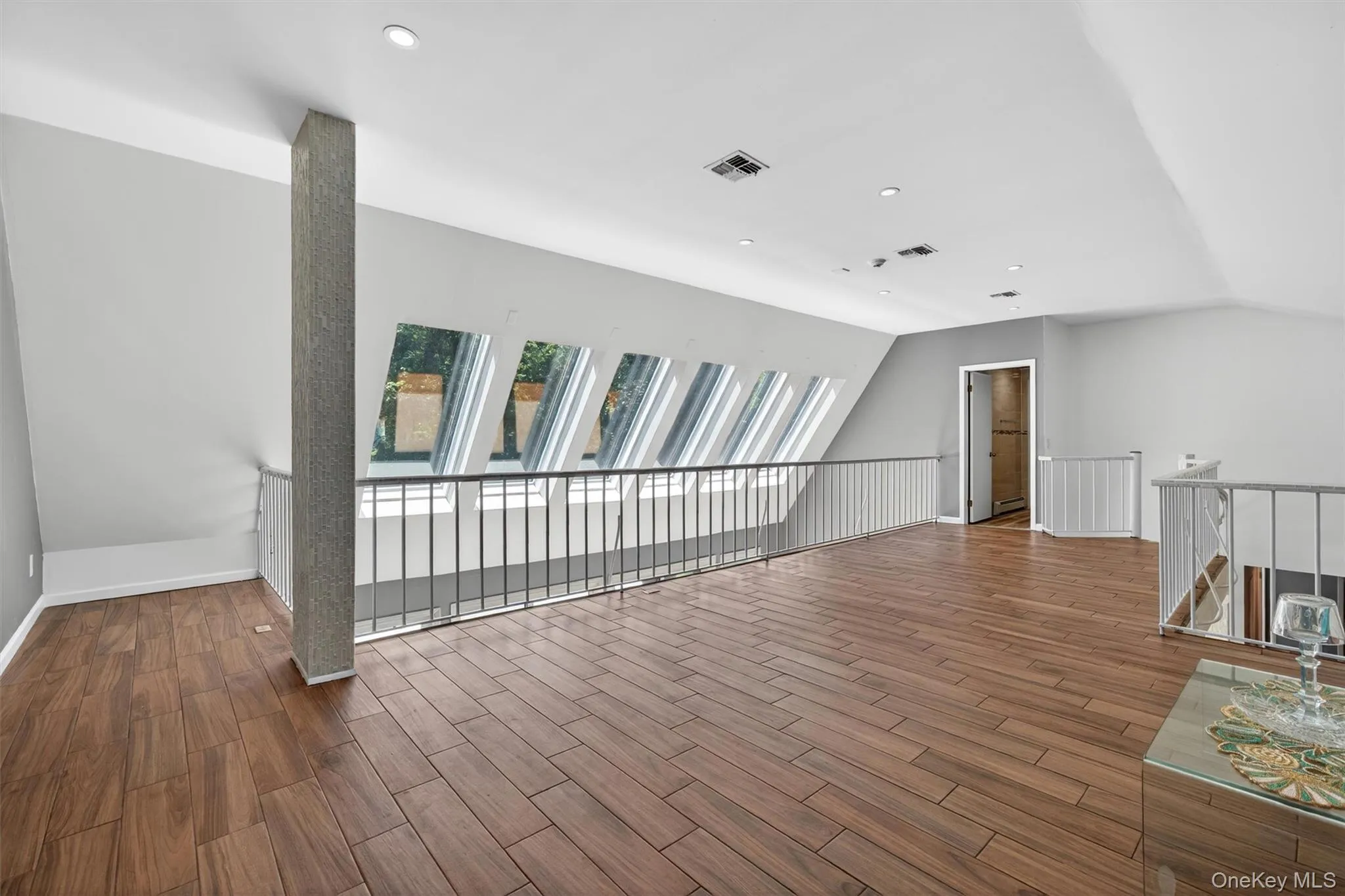 194 Mountain Road, Clarkstown, NY, 4 Bedrooms Bedrooms, 14 Rooms Rooms,3 BathroomsBathrooms,Residential,For Rent,Mountain,0,KEY1011208 194 Mountain Road, Clarkstown, NY, 4 Bedrooms Bedrooms, 14 Rooms Rooms,3 BathroomsBathrooms,Residential,For Rent,Mountain,0,KEY1011208