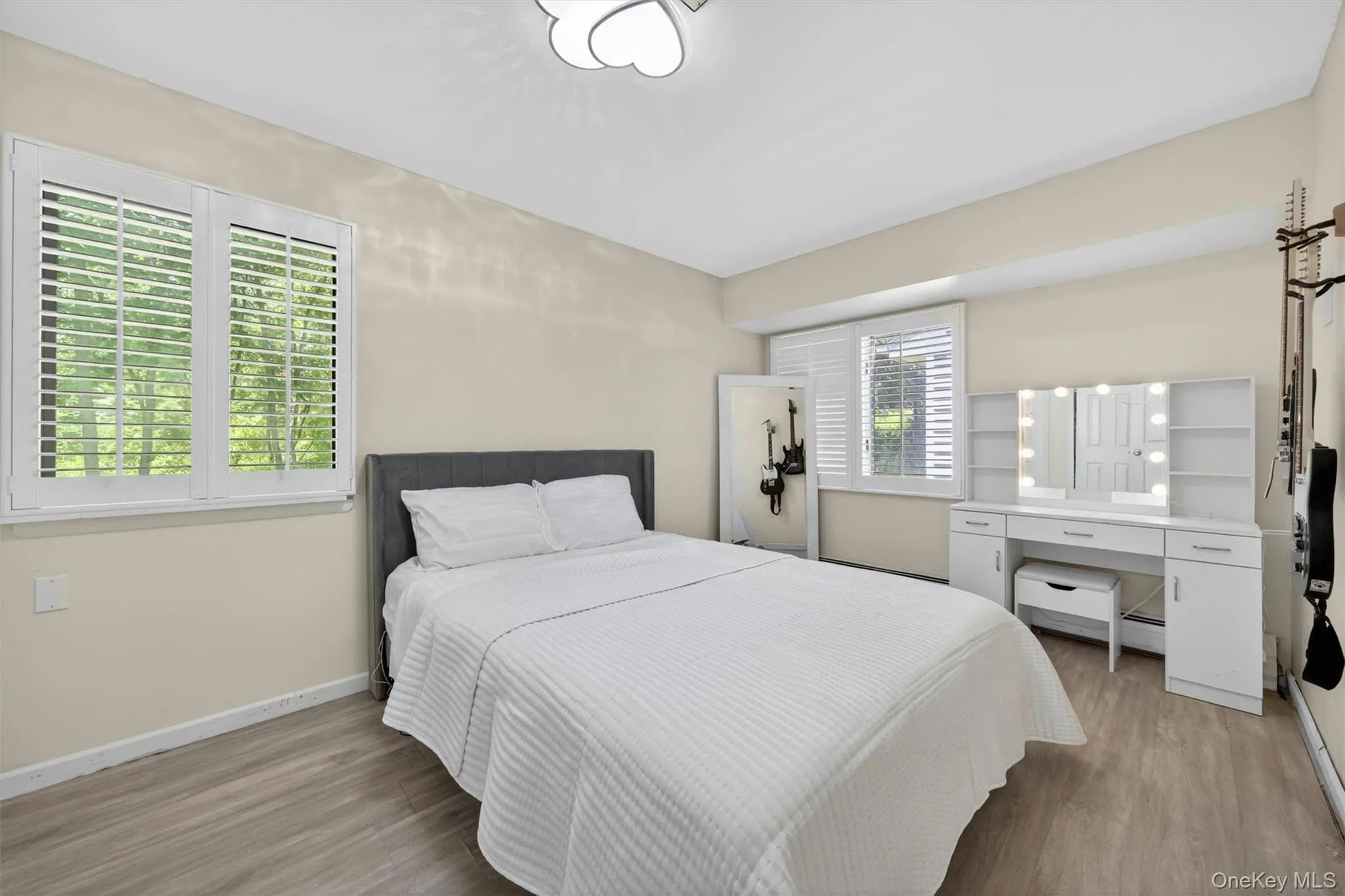 194 Mountain Road, Clarkstown, NY, 4 Bedrooms Bedrooms, 14 Rooms Rooms,3 BathroomsBathrooms,Residential,For Rent,Mountain,0,KEY1011208 194 Mountain Road, Clarkstown, NY, 4 Bedrooms Bedrooms, 14 Rooms Rooms,3 BathroomsBathrooms,Residential,For Rent,Mountain,0,KEY1011208