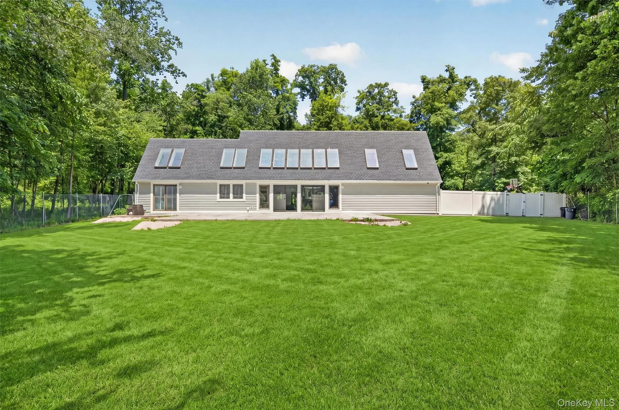 194 Mountain Road, Clarkstown, NY, 4 Bedrooms Bedrooms, 14 Rooms Rooms,3 BathroomsBathrooms,Residential,For Rent,Mountain,0,KEY1011208 194 Mountain Road, Clarkstown, NY, 4 Bedrooms Bedrooms, 14 Rooms Rooms,3 BathroomsBathrooms,Residential,For Rent,Mountain,0,KEY1011208