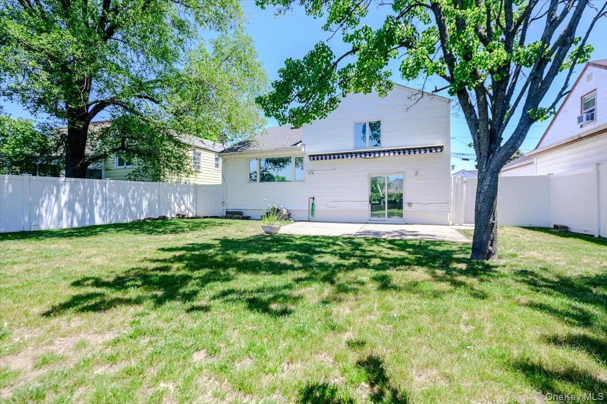 567 Oxford Road, Hempstead, NY, 4 Bedrooms Bedrooms, 8 Rooms Rooms,2 BathroomsBathrooms,Residential,For Rent,Oxford,0,1011209 567 Oxford Road, Hempstead, NY, 4 Bedrooms Bedrooms, 8 Rooms Rooms,2 BathroomsBathrooms,Residential,For Rent,Oxford,0,1011209