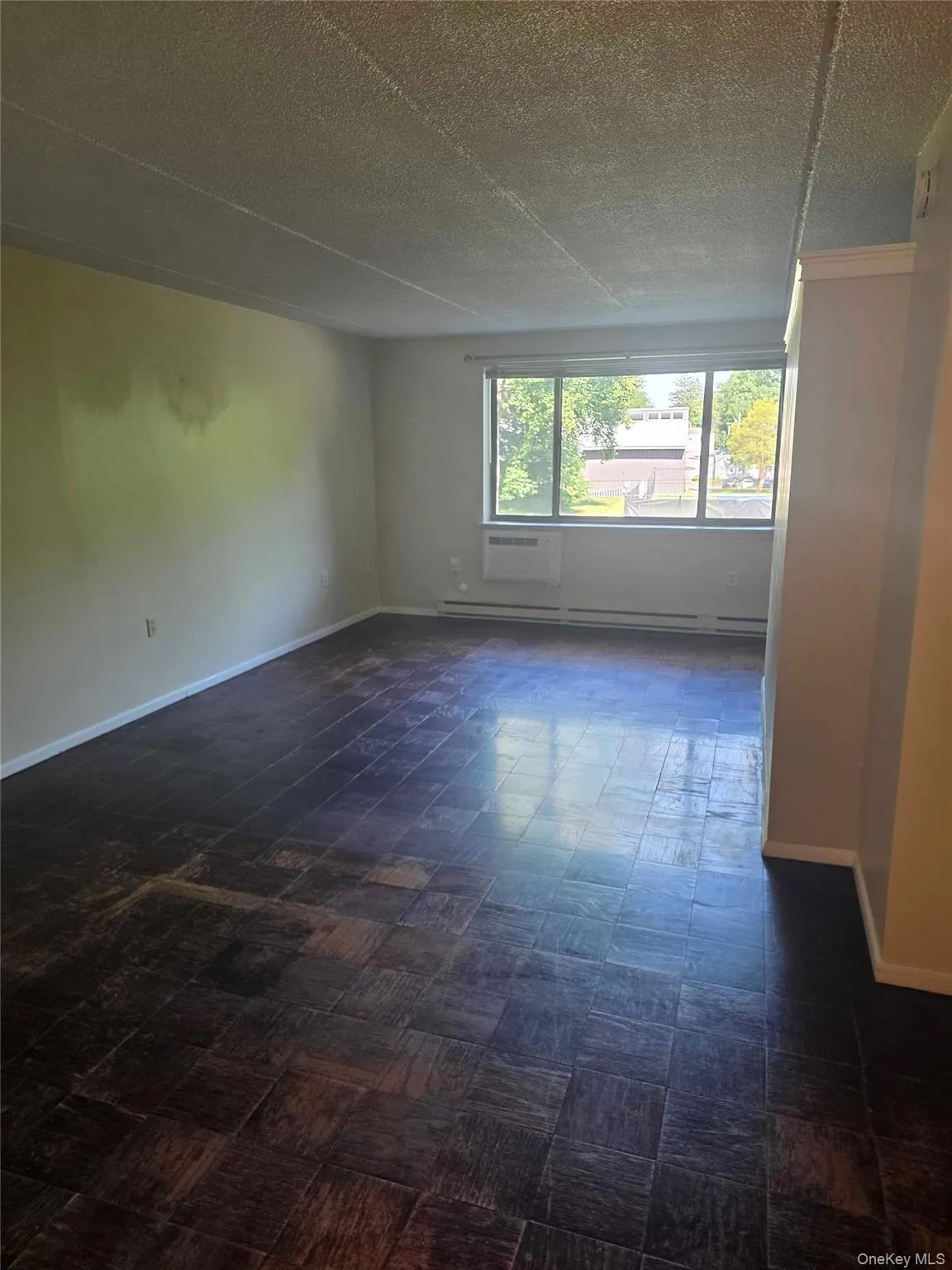 160 Academy Street, Poughkeepsie, NY, 1 Bedroom Bedrooms, 3 Rooms Rooms,1 BathroomBathrooms,Residential Lease,For Rent,Academy,0,1011213 160 Academy Street, Poughkeepsie, NY, 1 Bedroom Bedrooms, 3 Rooms Rooms,1 BathroomBathrooms,Residential Lease,For Rent,Academy,0,1011213