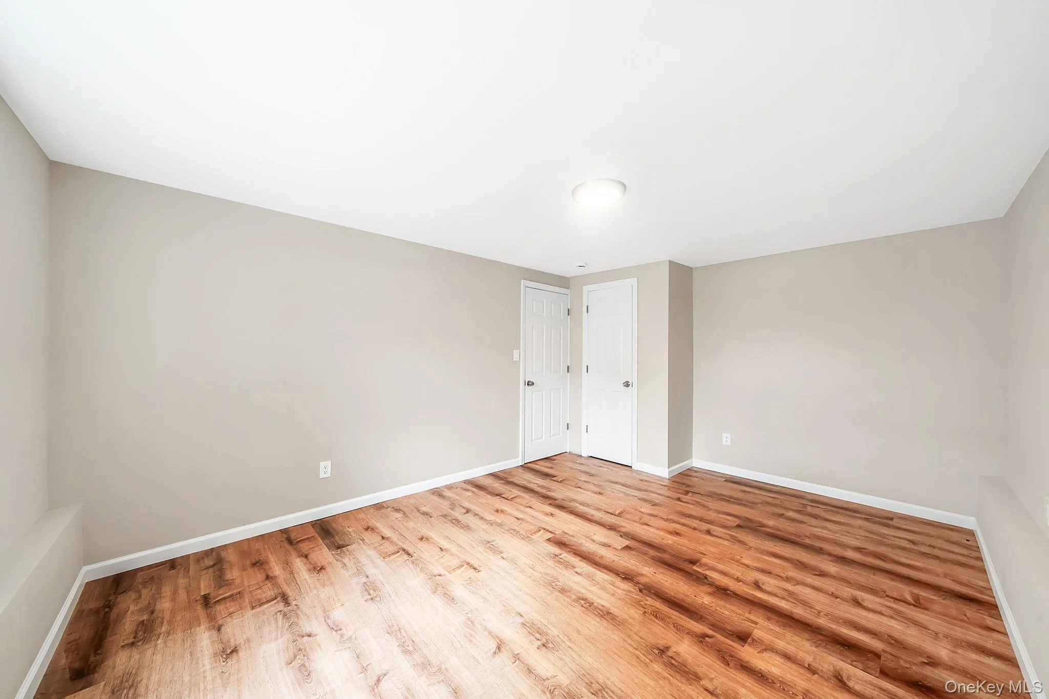 610 Americus Avenue, Brookhaven, NY, 4 Bedrooms Bedrooms, 8 Rooms Rooms,1 BathroomBathrooms,Residential,For Rent,Americus,0,1011214 610 Americus Avenue, Brookhaven, NY, 4 Bedrooms Bedrooms, 8 Rooms Rooms,1 BathroomBathrooms,Residential,For Rent,Americus,0,1011214