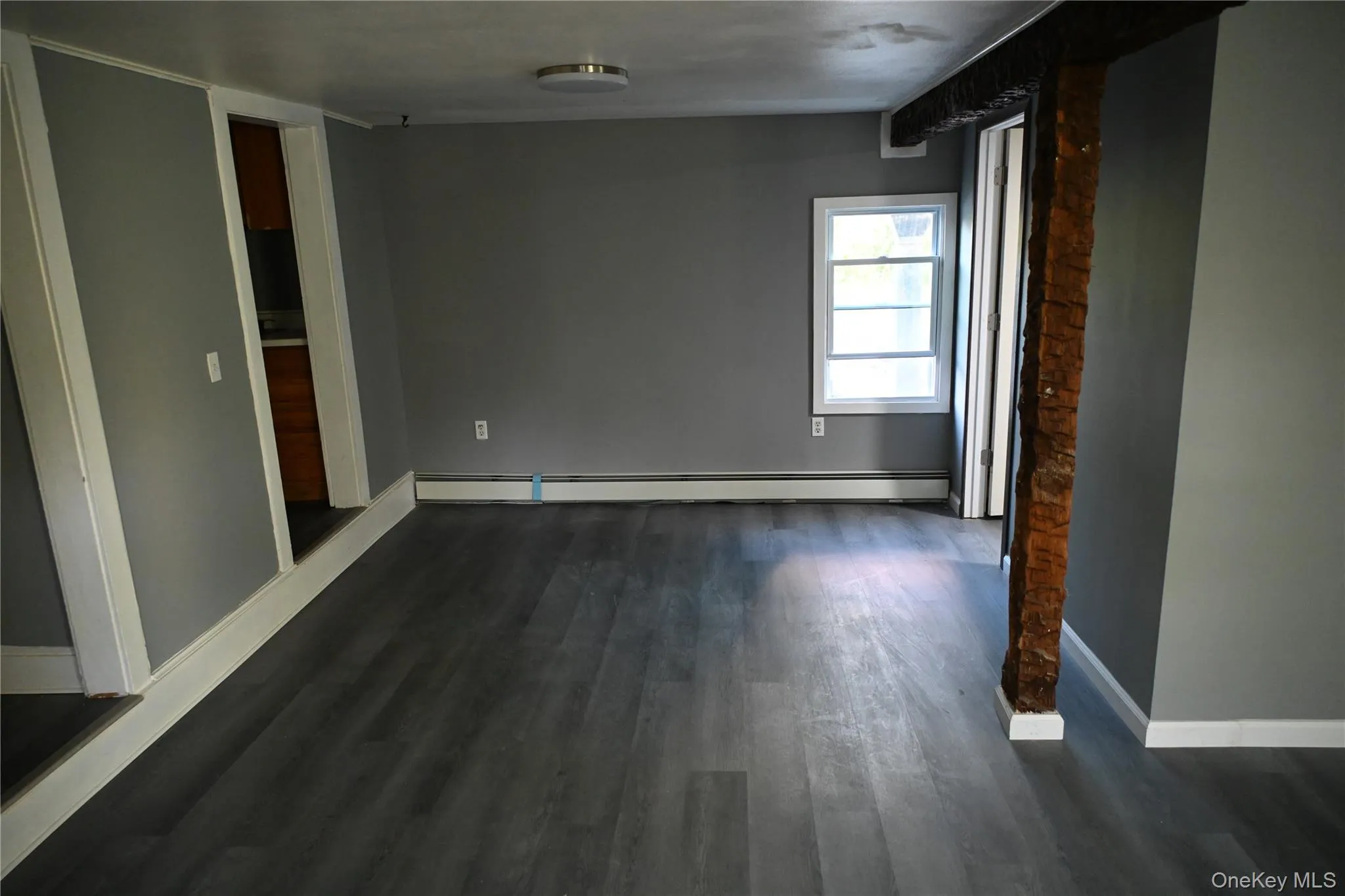 1040 Dutchess Turnpike, Poughkeepsie (town), NY, 2 Bedrooms Bedrooms, 6 Rooms Rooms,1 BathroomBathrooms,Residential Lease,For Rent,Dutchess,0,1011219 1040 Dutchess Turnpike, Poughkeepsie (town), NY, 2 Bedrooms Bedrooms, 6 Rooms Rooms,1 BathroomBathrooms,Residential Lease,For Rent,Dutchess,0,1011219