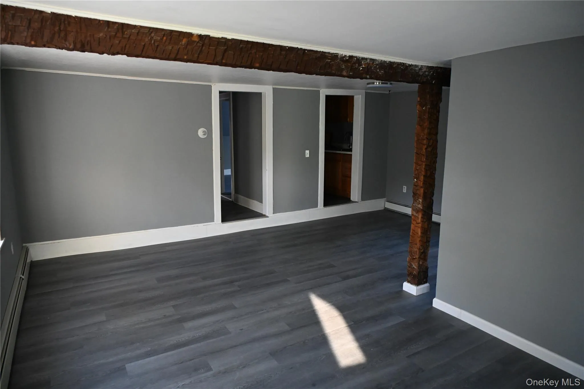 1040 Dutchess Turnpike, Poughkeepsie (town), NY, 2 Bedrooms Bedrooms, 6 Rooms Rooms,1 BathroomBathrooms,Residential Lease,For Rent,Dutchess,0,1011219 1040 Dutchess Turnpike, Poughkeepsie (town), NY, 2 Bedrooms Bedrooms, 6 Rooms Rooms,1 BathroomBathrooms,Residential Lease,For Rent,Dutchess,0,1011219