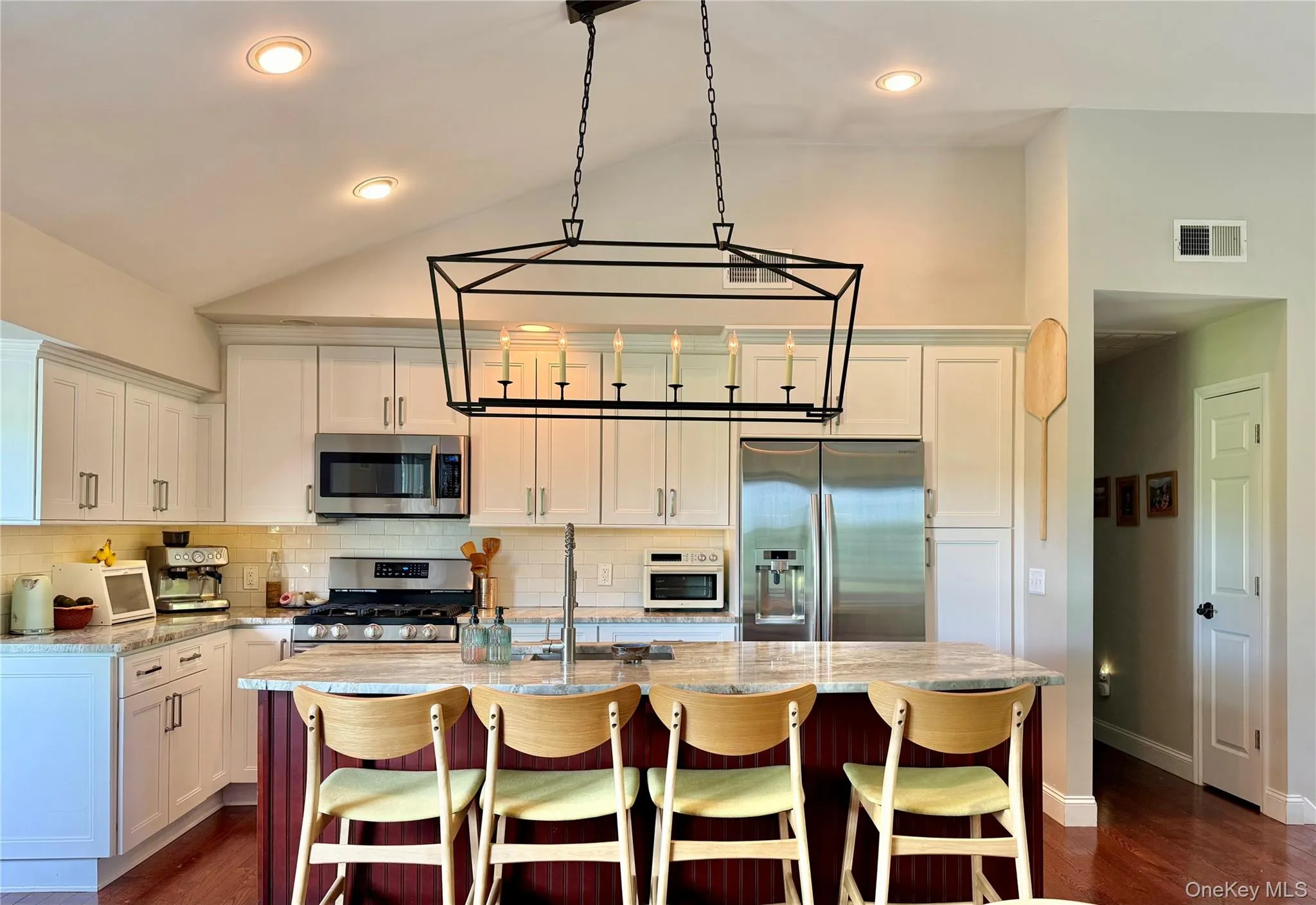 26 Bridle Lane, Chester Town, NY, 4 Bedrooms Bedrooms, 7 Rooms Rooms,2 BathroomsBathrooms,Residential,For Rent,Bridle,0,1011224 26 Bridle Lane, Chester Town, NY, 4 Bedrooms Bedrooms, 7 Rooms Rooms,2 BathroomsBathrooms,Residential,For Rent,Bridle,0,1011224
