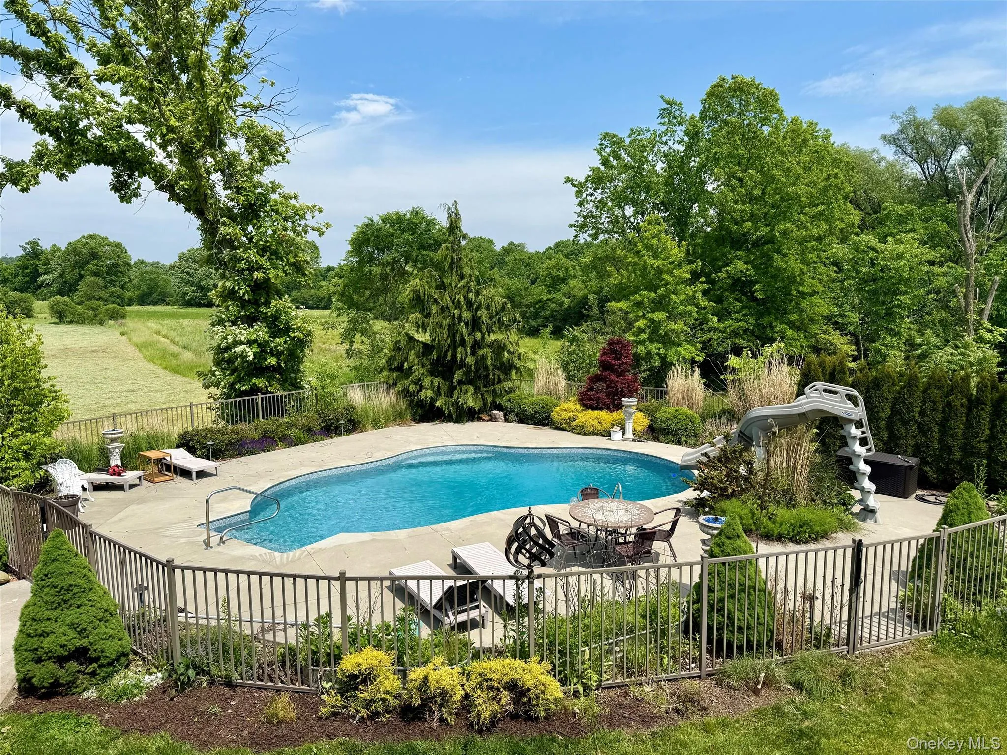 26 Bridle Lane, Chester Town, NY, 4 Bedrooms Bedrooms, 7 Rooms Rooms,2 BathroomsBathrooms,Residential,For Rent,Bridle,0,1011224 26 Bridle Lane, Chester Town, NY, 4 Bedrooms Bedrooms, 7 Rooms Rooms,2 BathroomsBathrooms,Residential,For Rent,Bridle,0,1011224