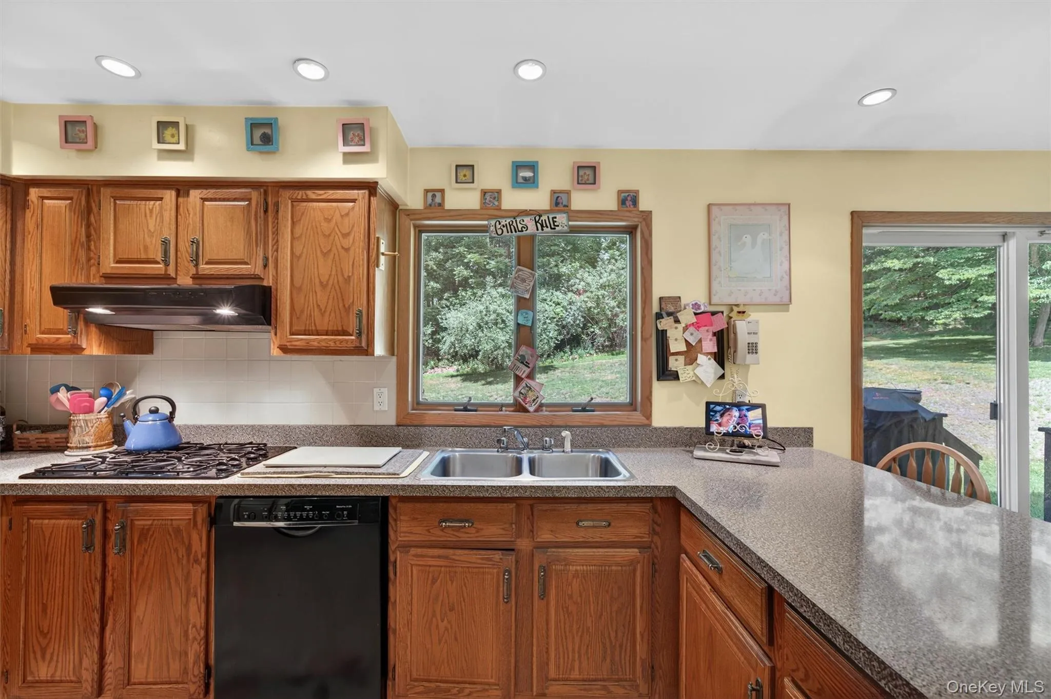7 Indian Hill Road, Warwick (town), NY, 3 Bedrooms Bedrooms, 7 Rooms Rooms,2 BathroomsBathrooms,Residential,For Rent,Indian Hill,0,1011226 7 Indian Hill Road, Warwick (town), NY, 3 Bedrooms Bedrooms, 7 Rooms Rooms,2 BathroomsBathrooms,Residential,For Rent,Indian Hill,0,1011226