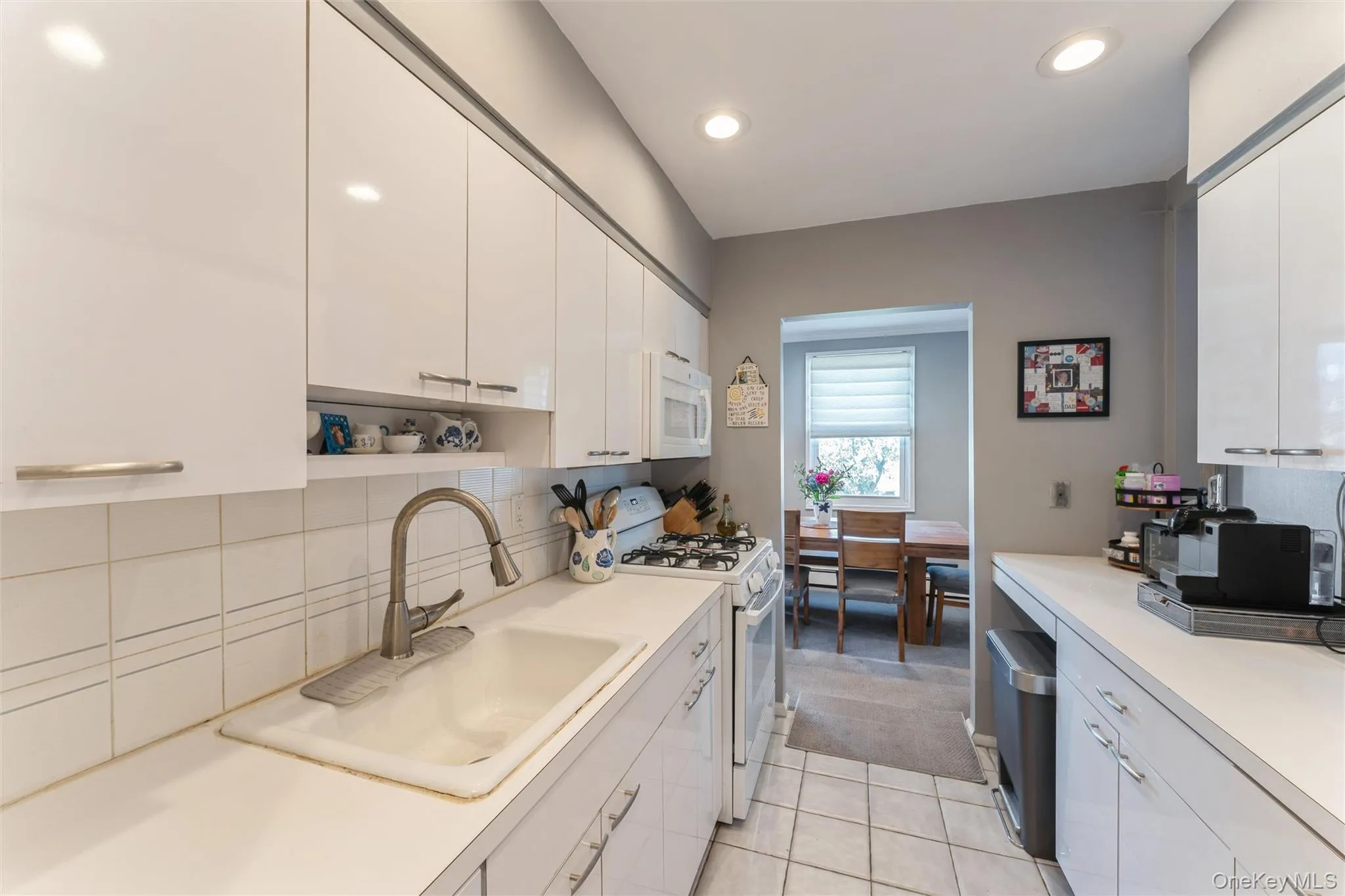 61 Maine Avenue, Hempstead, NY, 2 Bedrooms Bedrooms, 5 Rooms Rooms,2 BathroomsBathrooms,Residential,For Rent,Maine,0,1011231 61 Maine Avenue, Hempstead, NY, 2 Bedrooms Bedrooms, 5 Rooms Rooms,2 BathroomsBathrooms,Residential,For Rent,Maine,0,1011231