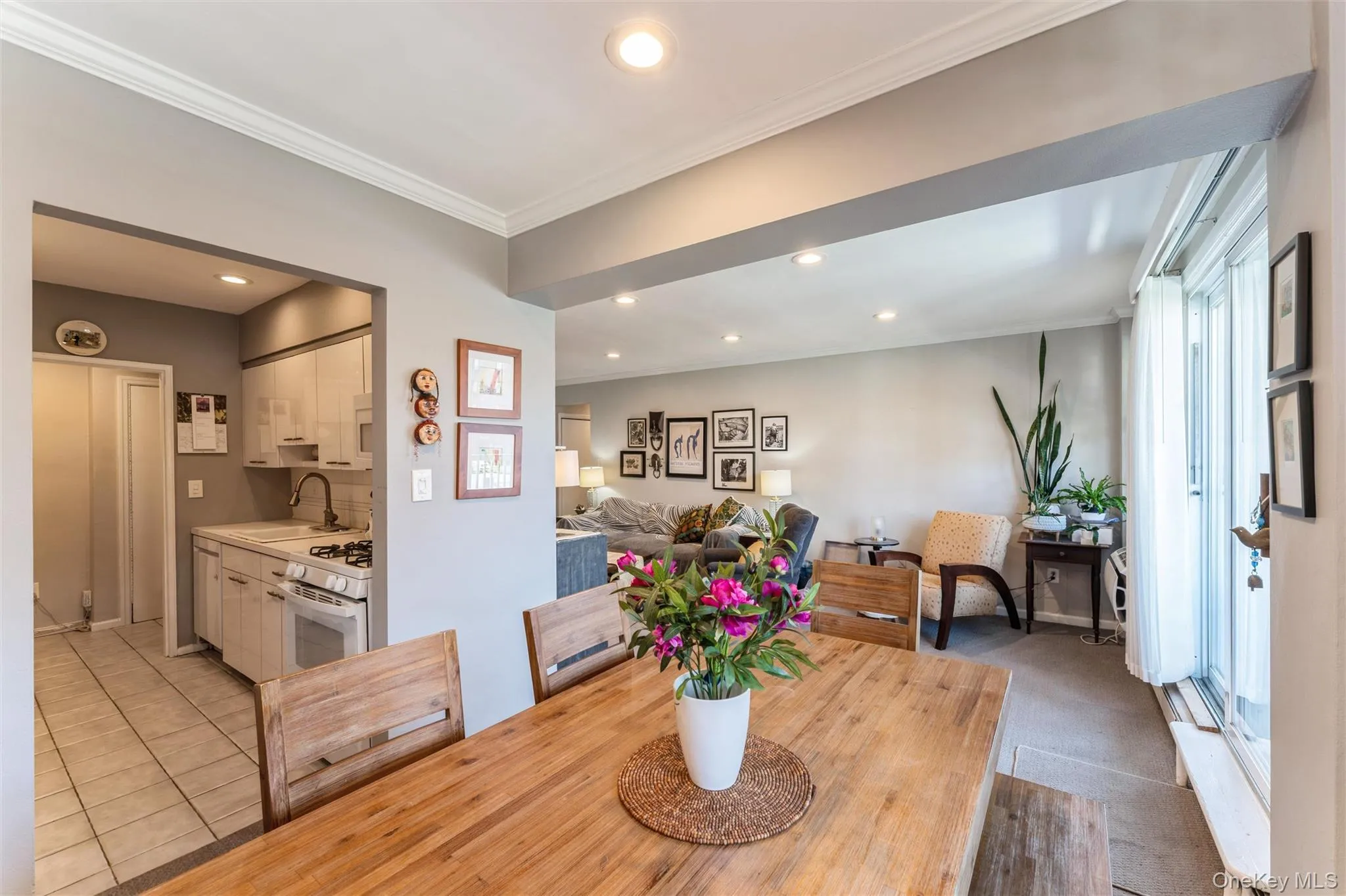 61 Maine Avenue, Hempstead, NY, 2 Bedrooms Bedrooms, 5 Rooms Rooms,2 BathroomsBathrooms,Residential,For Rent,Maine,0,1011231 61 Maine Avenue, Hempstead, NY, 2 Bedrooms Bedrooms, 5 Rooms Rooms,2 BathroomsBathrooms,Residential,For Rent,Maine,0,1011231