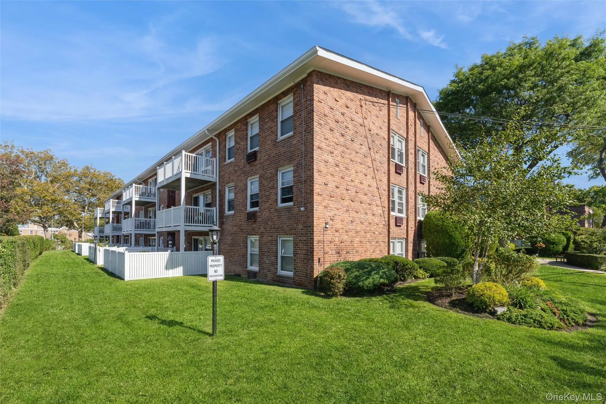 61 Maine Avenue, Hempstead, NY, 2 Bedrooms Bedrooms, 5 Rooms Rooms,2 BathroomsBathrooms,Residential,For Rent,Maine,0,KEY1011231 61 Maine Avenue, Hempstead, NY, 2 Bedrooms Bedrooms, 5 Rooms Rooms,2 BathroomsBathrooms,Residential,For Rent,Maine,0,KEY1011231