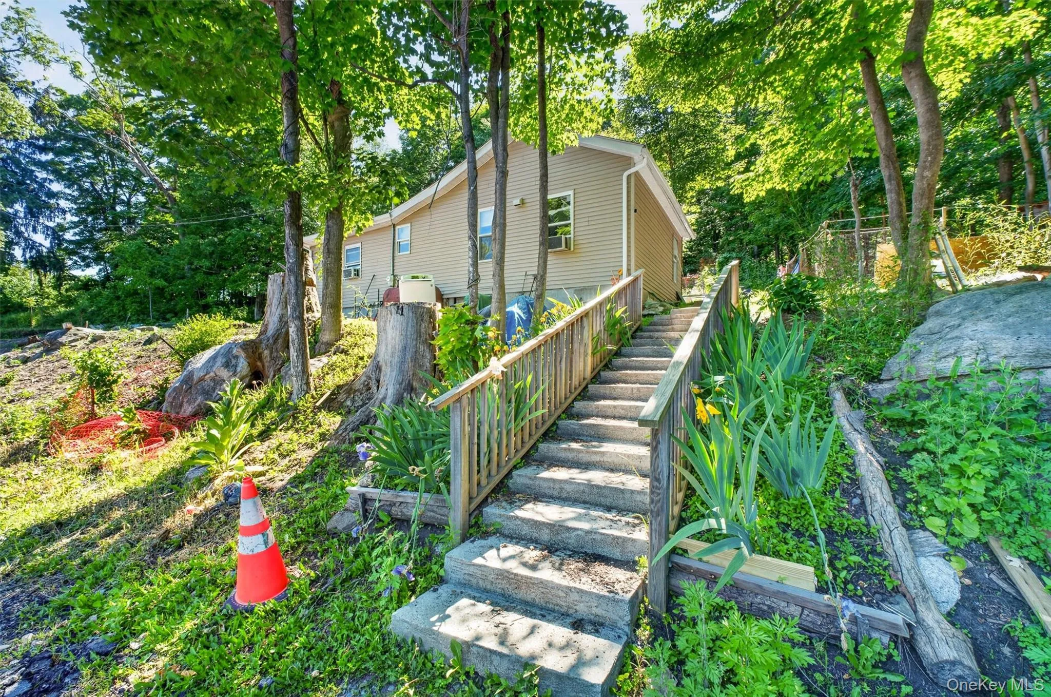 Stairs leading to a shared parking lot with 46 Bowen. Stairs leading to a shared parking lot with 46 Bowen.