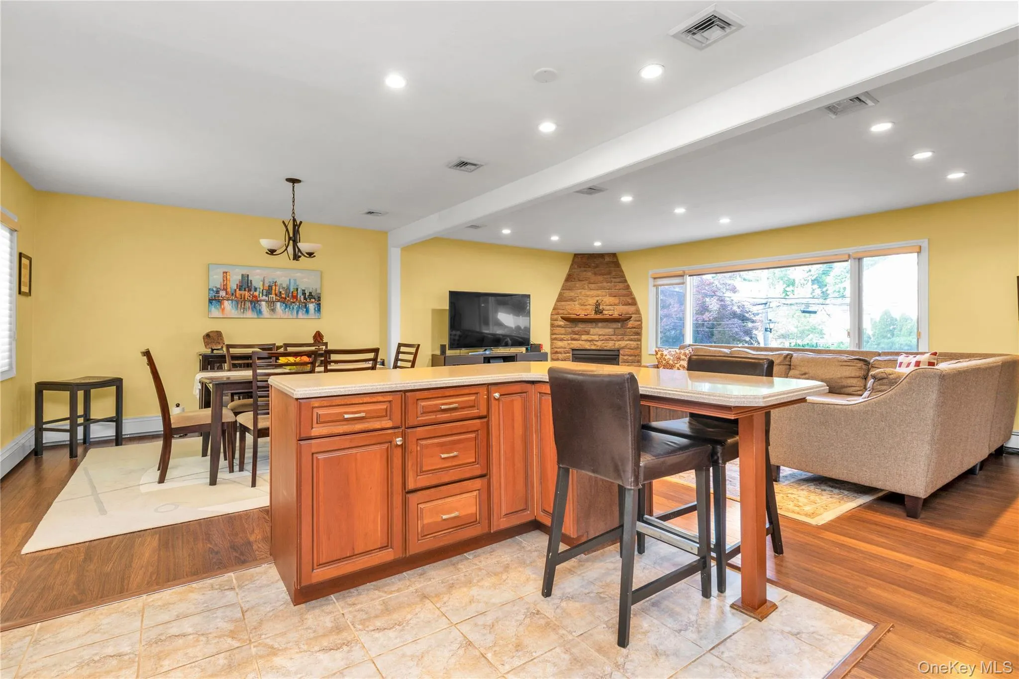 90 Virginia Drive, North Hempstead, NY, 3 Bedrooms Bedrooms, 7 Rooms Rooms,2 BathroomsBathrooms,Residential,For Rent,Virginia,0,1011239 90 Virginia Drive, North Hempstead, NY, 3 Bedrooms Bedrooms, 7 Rooms Rooms,2 BathroomsBathrooms,Residential,For Rent,Virginia,0,1011239