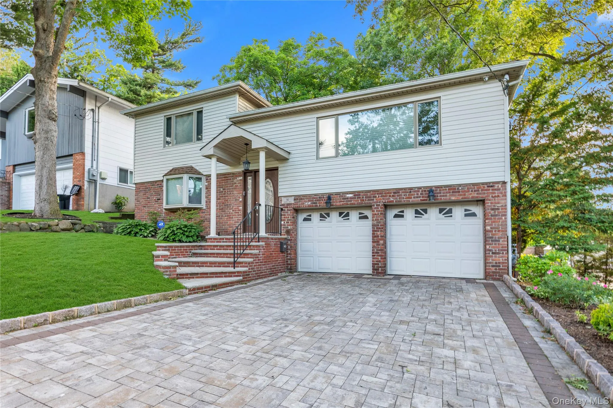 90 Virginia Drive, North Hempstead, NY, 3 Bedrooms Bedrooms, 7 Rooms Rooms,2 BathroomsBathrooms,Residential,For Rent,Virginia,0,1011239 90 Virginia Drive, North Hempstead, NY, 3 Bedrooms Bedrooms, 7 Rooms Rooms,2 BathroomsBathrooms,Residential,For Rent,Virginia,0,1011239