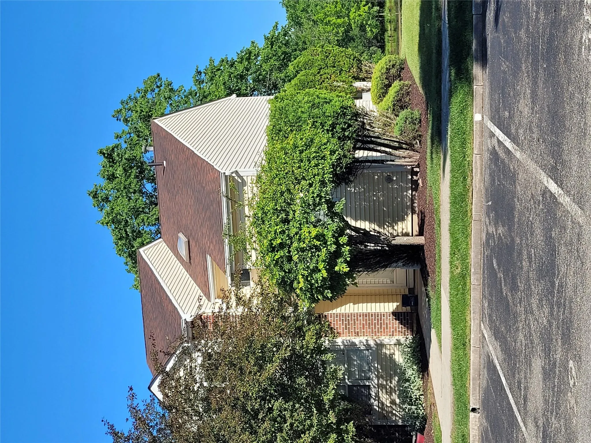 40 Brick Pond Road, Middletown, NY, 3 Bedrooms Bedrooms, 6 Rooms Rooms,1 BathroomBathrooms,Residential Lease,For Rent,Brick Pond,0,1011246 40 Brick Pond Road, Middletown, NY, 3 Bedrooms Bedrooms, 6 Rooms Rooms,1 BathroomBathrooms,Residential Lease,For Rent,Brick Pond,0,1011246