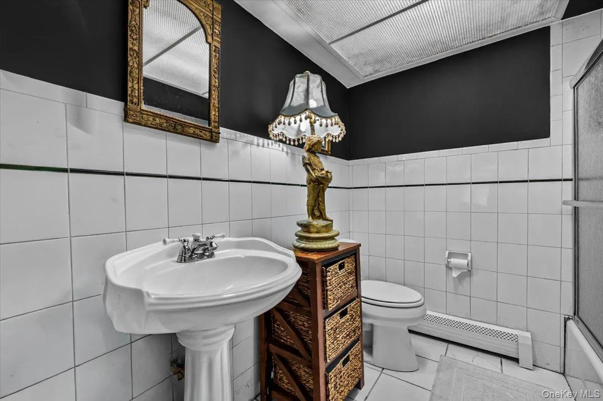 391 Orchid Drive, Brookhaven, NY, 4 Bedrooms Bedrooms, 7 Rooms Rooms,3 BathroomsBathrooms,Residential,For Rent,Orchid,0,1011247 391 Orchid Drive, Brookhaven, NY, 4 Bedrooms Bedrooms, 7 Rooms Rooms,3 BathroomsBathrooms,Residential,For Rent,Orchid,0,1011247