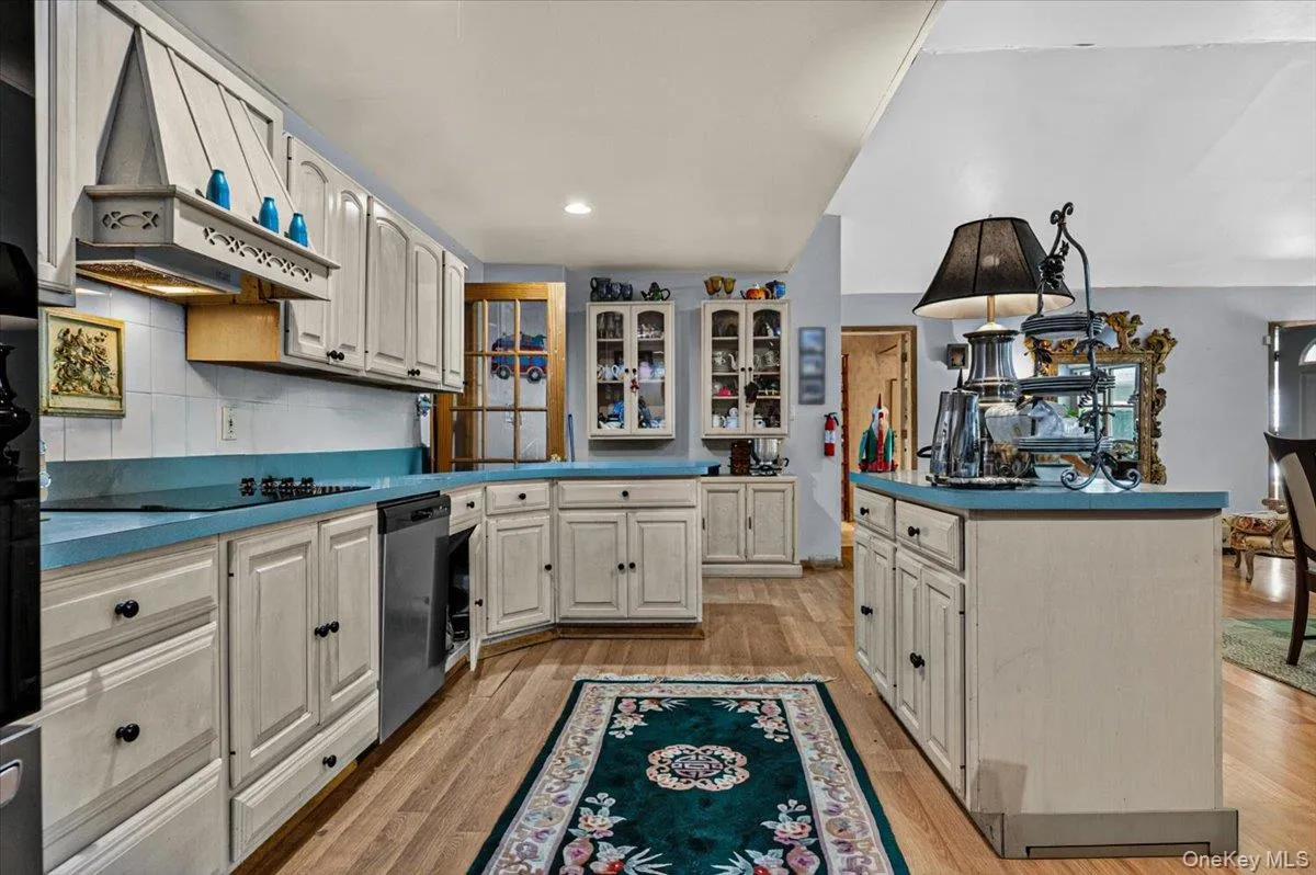 391 Orchid Drive, Brookhaven, NY, 4 Bedrooms Bedrooms, 7 Rooms Rooms,3 BathroomsBathrooms,Residential,For Rent,Orchid,0,1011247 391 Orchid Drive, Brookhaven, NY, 4 Bedrooms Bedrooms, 7 Rooms Rooms,3 BathroomsBathrooms,Residential,For Rent,Orchid,0,1011247