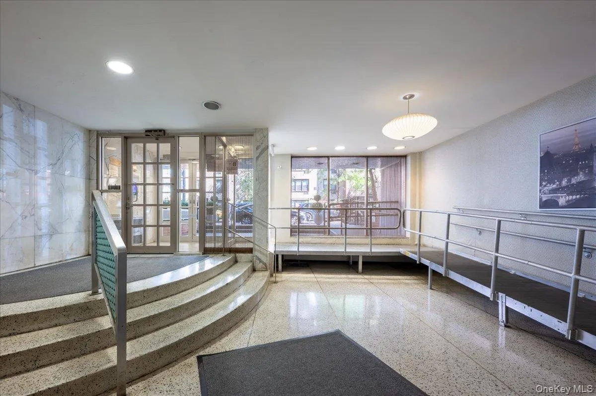 37-30 73rd St, New York, NY, 1 Bedroom Bedrooms, 3 Rooms Rooms,1 BathroomBathrooms,Residential Lease,For Rent,St,0,1011249 37-30 73rd St, New York, NY, 1 Bedroom Bedrooms, 3 Rooms Rooms,1 BathroomBathrooms,Residential Lease,For Rent,St,0,1011249