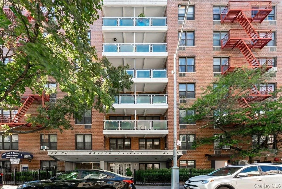 37-30 73rd St, New York, NY, 1 Bedroom Bedrooms, 3 Rooms Rooms,1 BathroomBathrooms,Residential Lease,For Rent,St,0,1011249 37-30 73rd St, New York, NY, 1 Bedroom Bedrooms, 3 Rooms Rooms,1 BathroomBathrooms,Residential Lease,For Rent,St,0,1011249