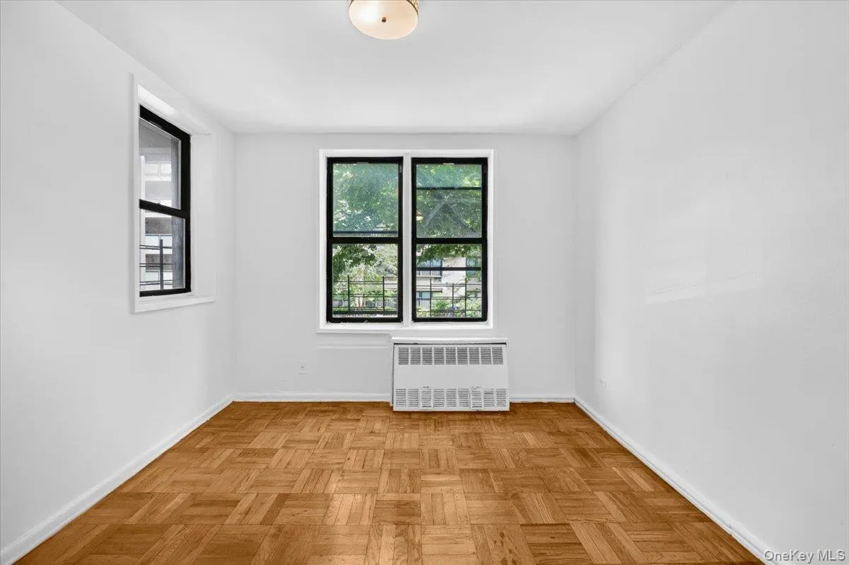 37-30 73rd St, New York, NY, 1 Bedroom Bedrooms, 3 Rooms Rooms,1 BathroomBathrooms,Residential Lease,For Rent,St,0,1011249 37-30 73rd St, New York, NY, 1 Bedroom Bedrooms, 3 Rooms Rooms,1 BathroomBathrooms,Residential Lease,For Rent,St,0,1011249