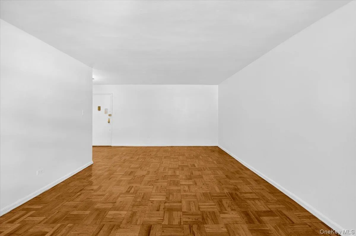 37-30 73rd St, New York, NY, 1 Bedroom Bedrooms, 3 Rooms Rooms,1 BathroomBathrooms,Residential Lease,For Rent,St,0,1011249 37-30 73rd St, New York, NY, 1 Bedroom Bedrooms, 3 Rooms Rooms,1 BathroomBathrooms,Residential Lease,For Rent,St,0,1011249