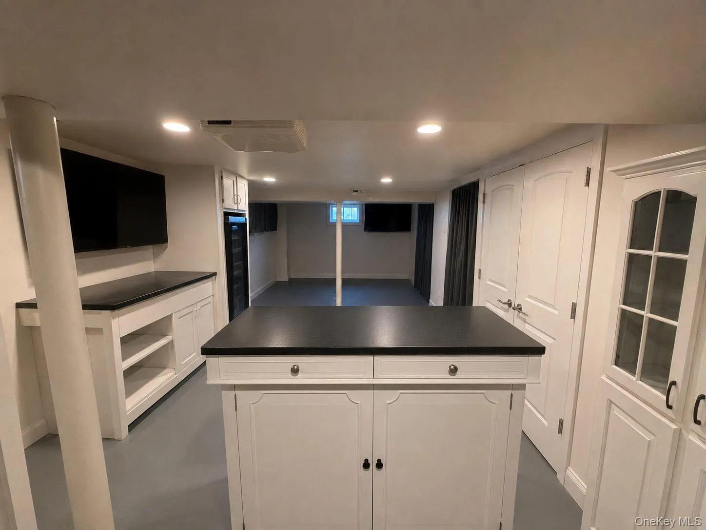 5 Zane Court, Islip, NY, 5 Bedrooms Bedrooms, 8 Rooms Rooms,2 BathroomsBathrooms,Residential,For Rent,Zane,0,1011251 5 Zane Court, Islip, NY, 5 Bedrooms Bedrooms, 8 Rooms Rooms,2 BathroomsBathrooms,Residential,For Rent,Zane,0,1011251