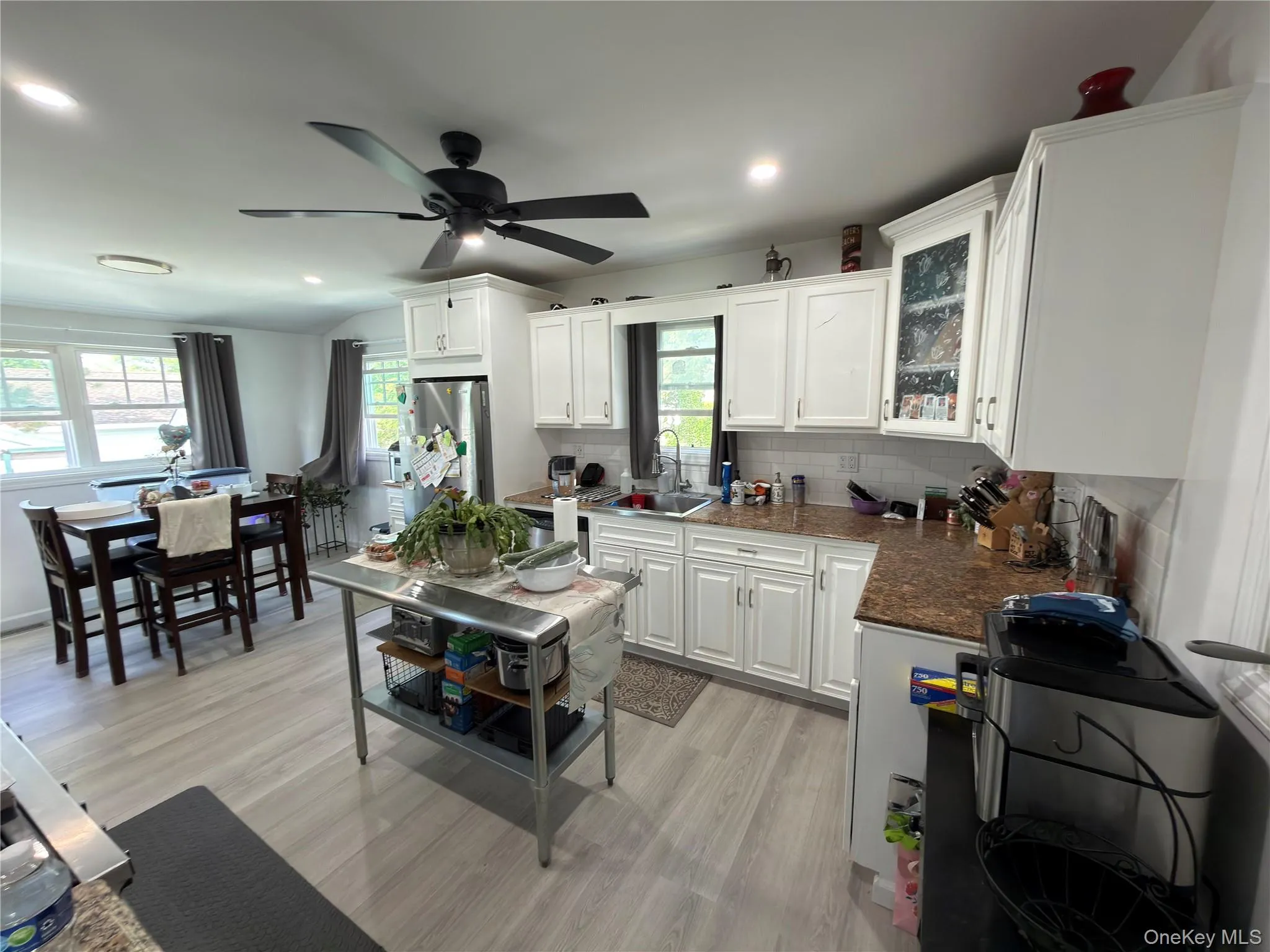 5 Zane Court, Islip, NY, 5 Bedrooms Bedrooms, 8 Rooms Rooms,2 BathroomsBathrooms,Residential,For Rent,Zane,0,1011251 5 Zane Court, Islip, NY, 5 Bedrooms Bedrooms, 8 Rooms Rooms,2 BathroomsBathrooms,Residential,For Rent,Zane,0,1011251