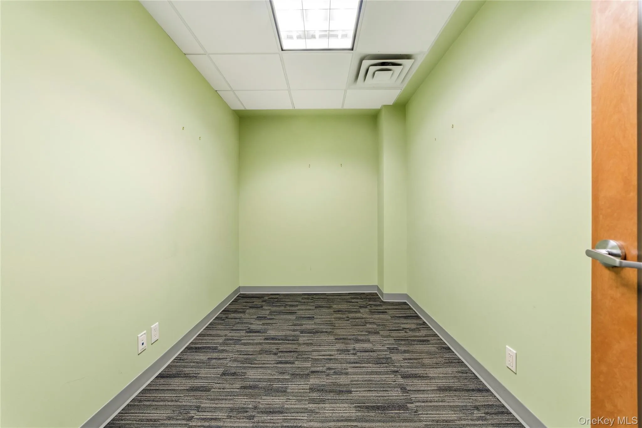 Unit #12 - Office #1 Unit #12 - Office #1