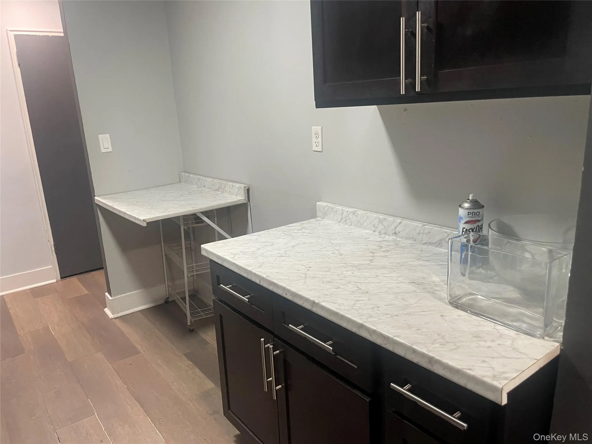 1 Sadore Lane, Yonkers, NY, 1 Bedroom Bedrooms, 3 Rooms Rooms,1 BathroomBathrooms,Residential Lease,For Rent,Sadore,0,1011258 1 Sadore Lane, Yonkers, NY, 1 Bedroom Bedrooms, 3 Rooms Rooms,1 BathroomBathrooms,Residential Lease,For Rent,Sadore,0,1011258