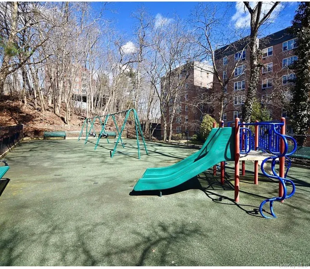 1 Sadore Lane, Yonkers, NY, 1 Bedroom Bedrooms, 3 Rooms Rooms,1 BathroomBathrooms,Residential Lease,For Rent,Sadore,0,1011258 1 Sadore Lane, Yonkers, NY, 1 Bedroom Bedrooms, 3 Rooms Rooms,1 BathroomBathrooms,Residential Lease,For Rent,Sadore,0,1011258