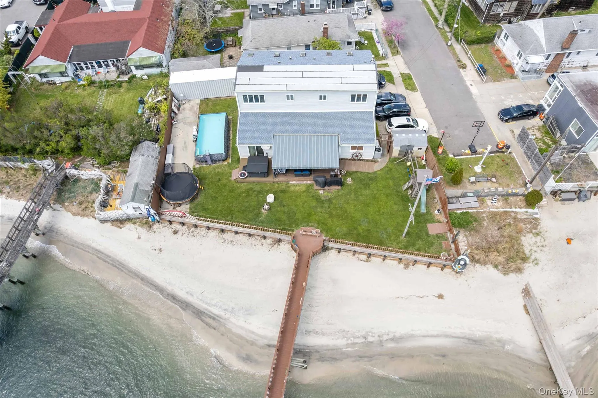125 Beach 3rd Street, New York, NY, 6 Bedrooms Bedrooms, 9 Rooms Rooms,4 BathroomsBathrooms,Residential,For Rent,Beach 3rd,0,1011261 125 Beach 3rd Street, New York, NY, 6 Bedrooms Bedrooms, 9 Rooms Rooms,4 BathroomsBathrooms,Residential,For Rent,Beach 3rd,0,1011261