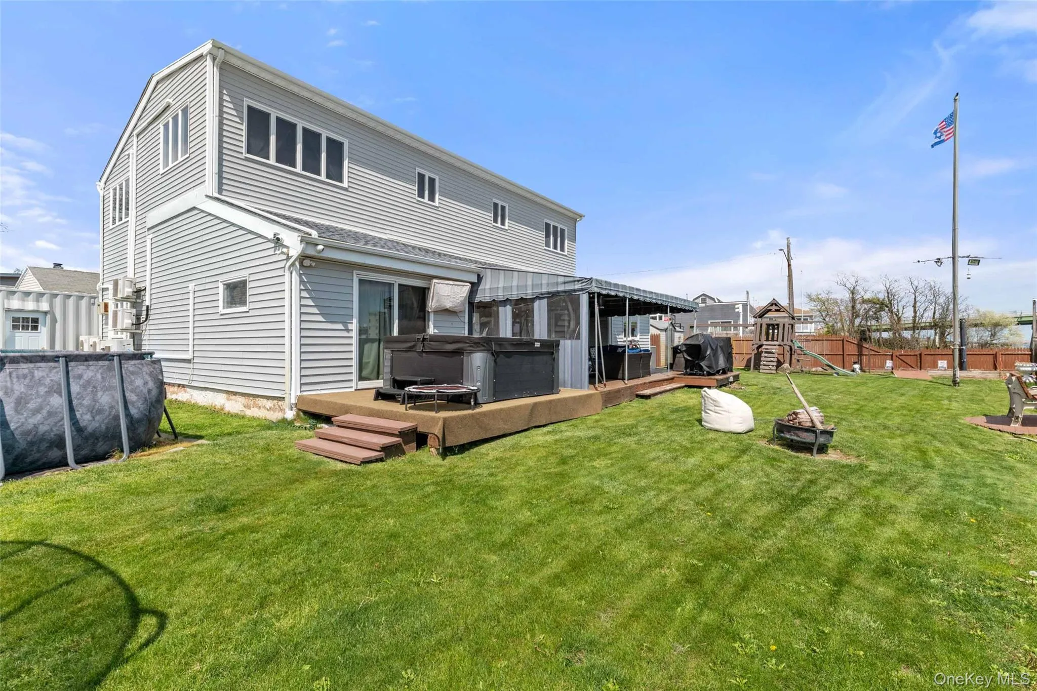 125 Beach 3rd Street, New York, NY, 6 Bedrooms Bedrooms, 9 Rooms Rooms,4 BathroomsBathrooms,Residential,For Rent,Beach 3rd,0,1011261 125 Beach 3rd Street, New York, NY, 6 Bedrooms Bedrooms, 9 Rooms Rooms,4 BathroomsBathrooms,Residential,For Rent,Beach 3rd,0,1011261
