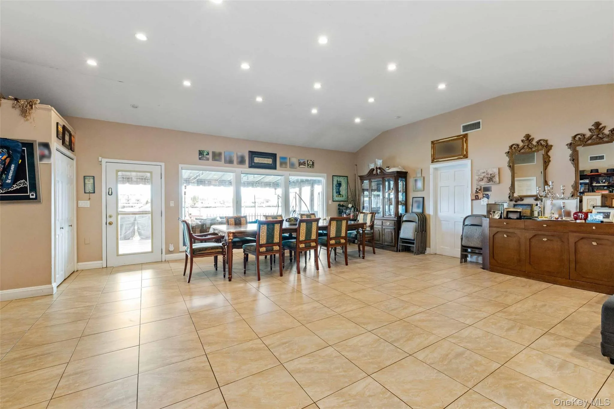 125 Beach 3rd Street, New York, NY, 6 Bedrooms Bedrooms, 9 Rooms Rooms,4 BathroomsBathrooms,Residential,For Rent,Beach 3rd,0,1011261 125 Beach 3rd Street, New York, NY, 6 Bedrooms Bedrooms, 9 Rooms Rooms,4 BathroomsBathrooms,Residential,For Rent,Beach 3rd,0,1011261