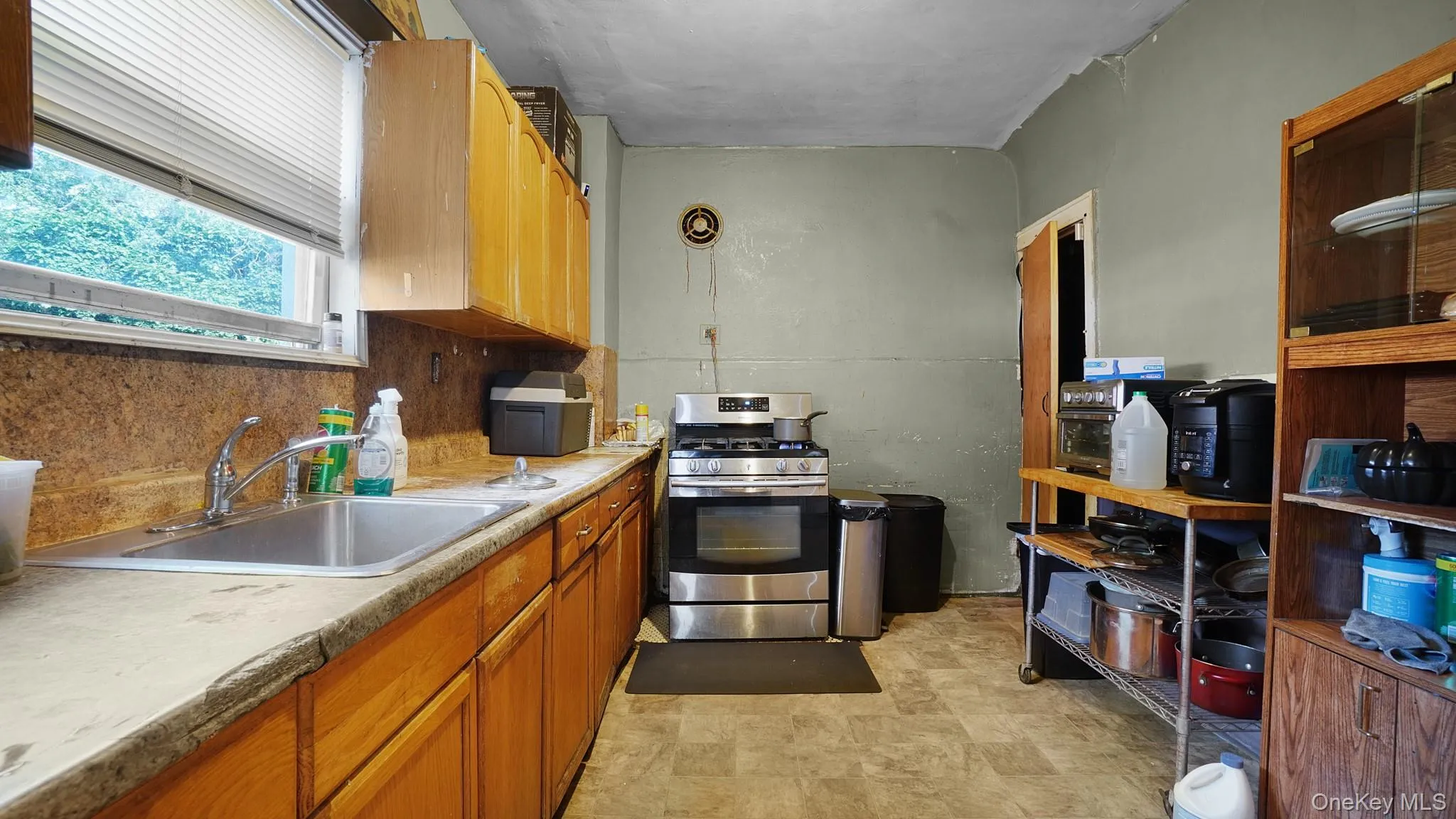 11133 173rd Street, New York, NY, 3 Bedrooms Bedrooms, 8 Rooms Rooms,2 BathroomsBathrooms,Residential,For Rent,173rd,0,1011262 11133 173rd Street, New York, NY, 3 Bedrooms Bedrooms, 8 Rooms Rooms,2 BathroomsBathrooms,Residential,For Rent,173rd,0,1011262
