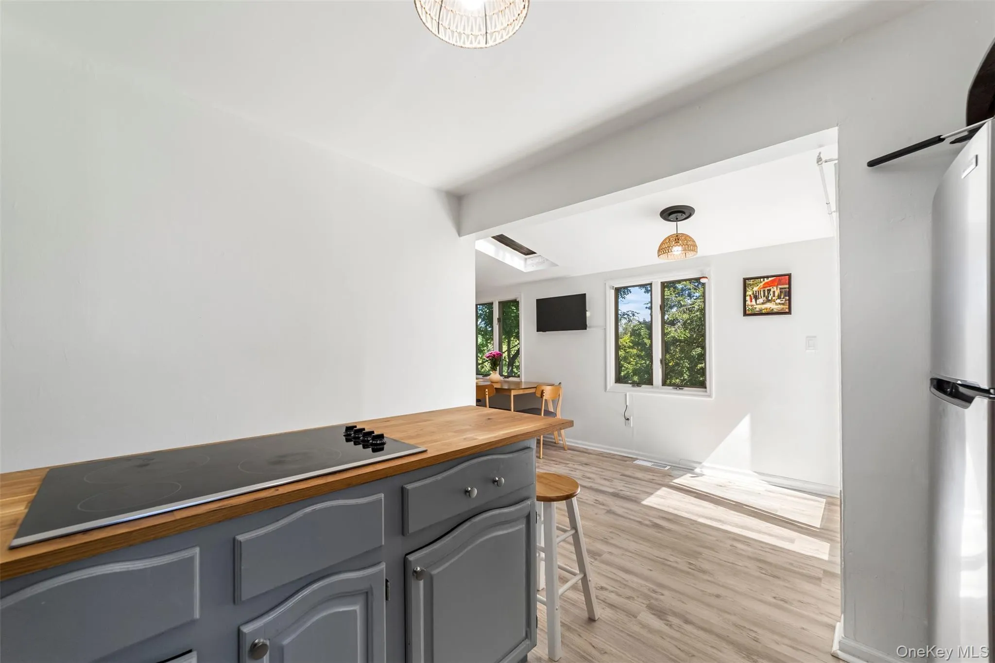 Large bright eat in kitchen with stainless steel appliances Large bright eat in kitchen with stainless steel appliances